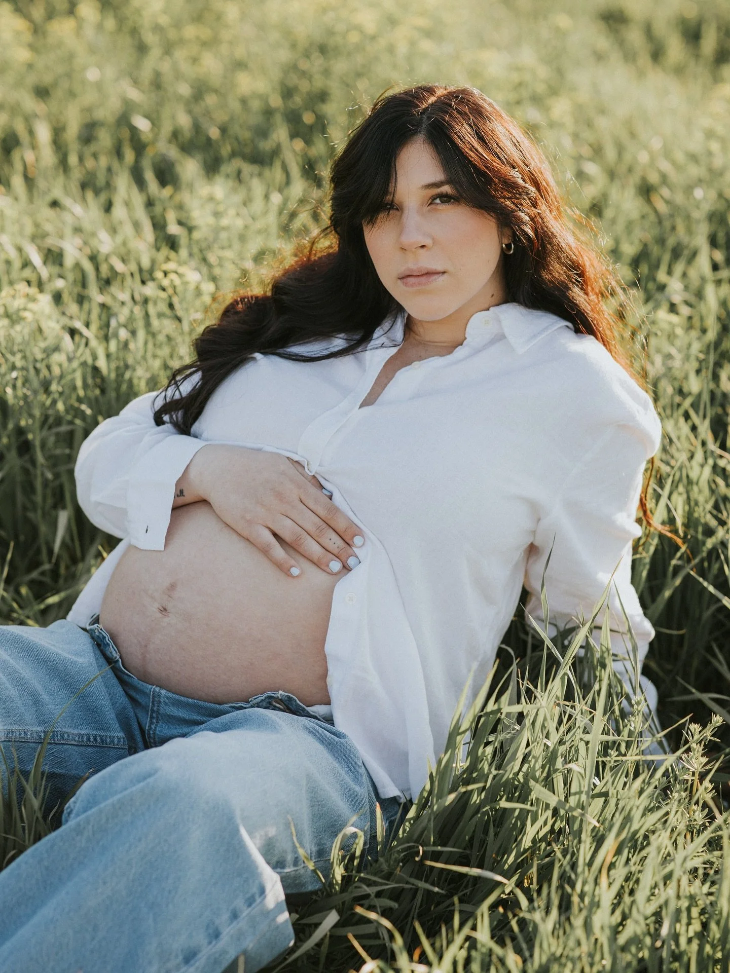 Had the honor of doing this beautiful maternity session yesterday! ✨ I&rsquo;ve been obsessed with doing maternity and have so many maternity sessions this month. I can&rsquo;t wait to share them all with you guys 🤍