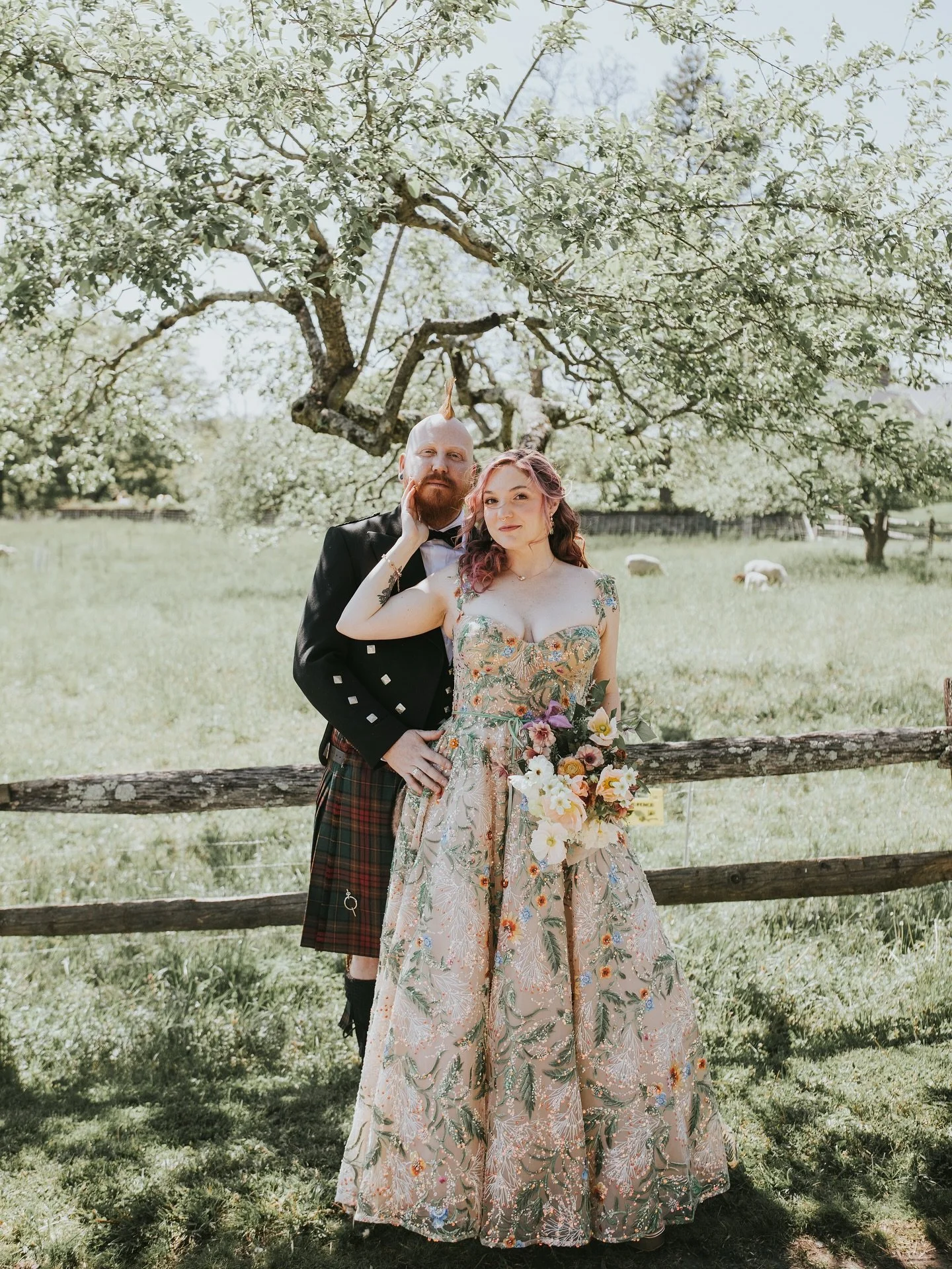 Emily &amp; Gereme | Glynwood 

I had the honor of documenting this stunning day last weekend. These two are so full of love and joy and it was such a pleasure to be a part of their weekend. ✨
