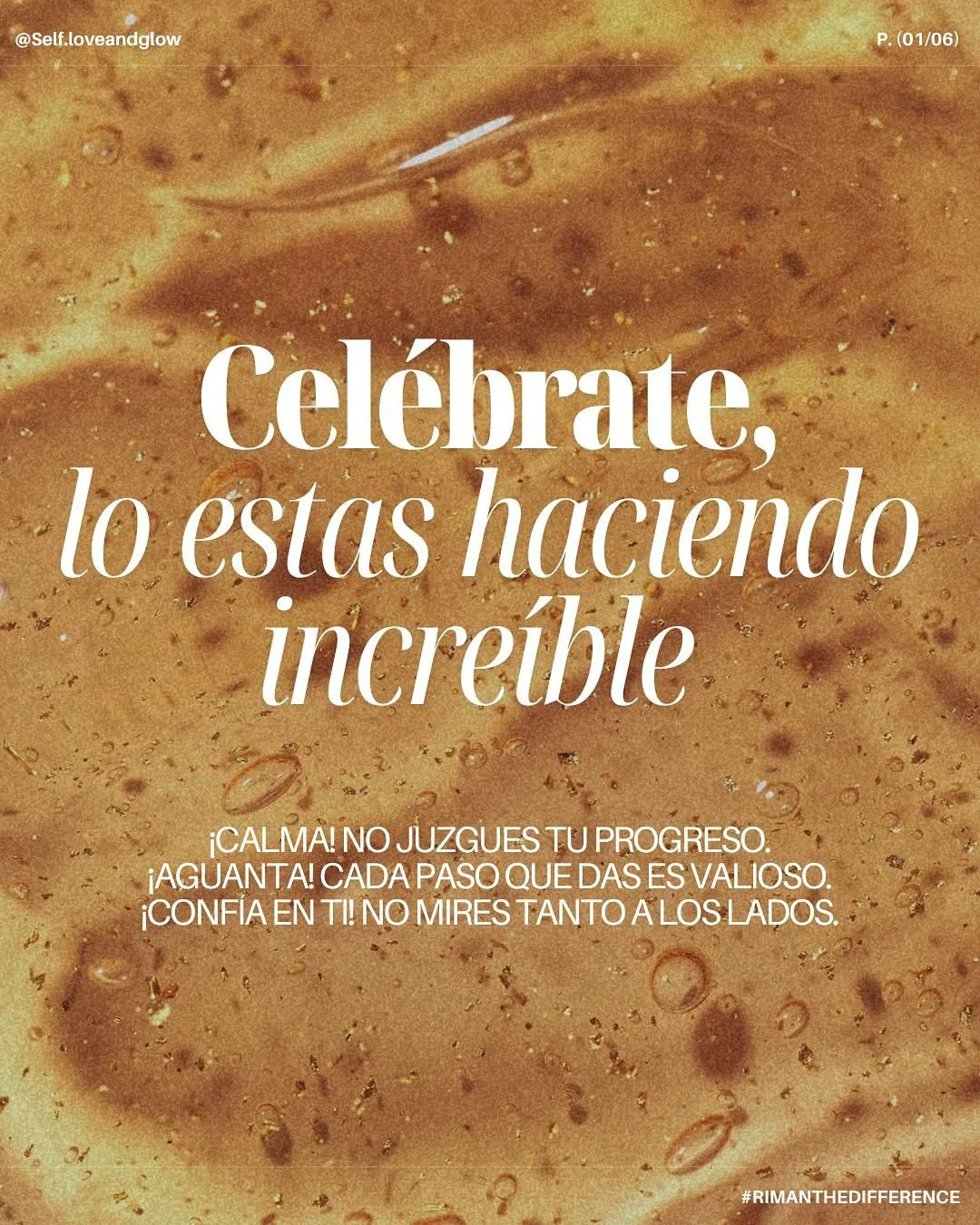 Este paso no es solo para calmar mi piel.
Es para recordarme que también puedo celebrarme en el espejo ✨
✨ Oro: regenera y mejora la textura
🌹 Agua de rosas: calma y unifica el tono
💧 Ácido hialurónico: hidrata, reafirma y dev