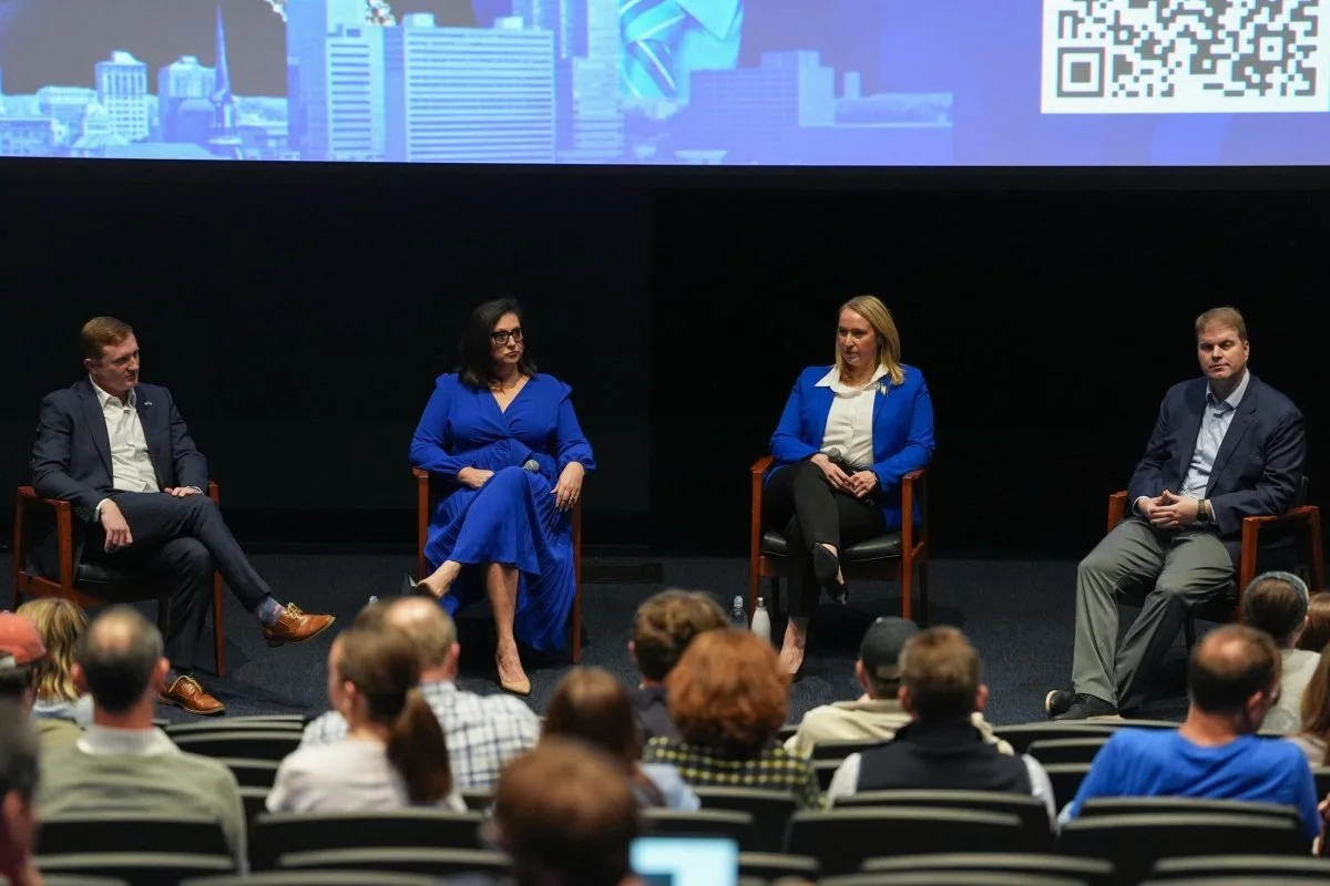 Kentucky 6th Congressional District Democratic candidates campaign to students