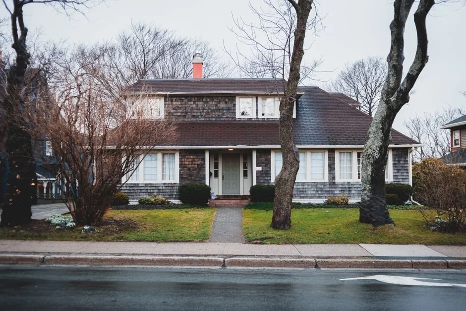 What Is HOA? A New Homebuyer’s Guide to HOAs