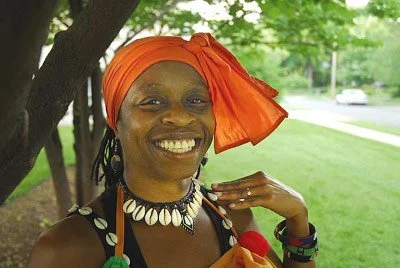 Teaching artist Vanessa Gibbs
