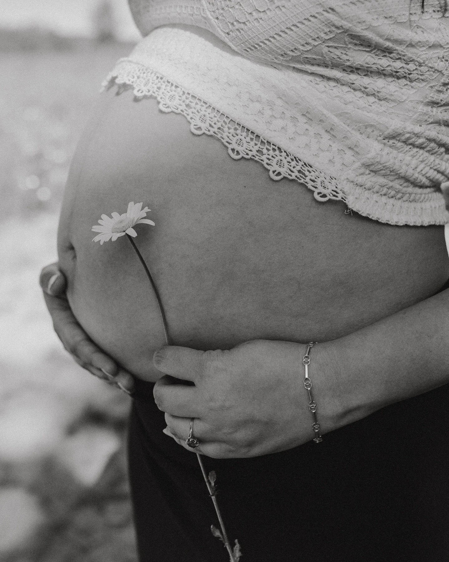 Grainy memories ✨

Mirjam, 2025

#babybauchshootingsaarland #motherhoodphotography #mutterschaft #babybauchfotografie #fotografinsaarland #babybauchfotografiesaarland #babybauchshooting #familienfotogradfinsaarland
