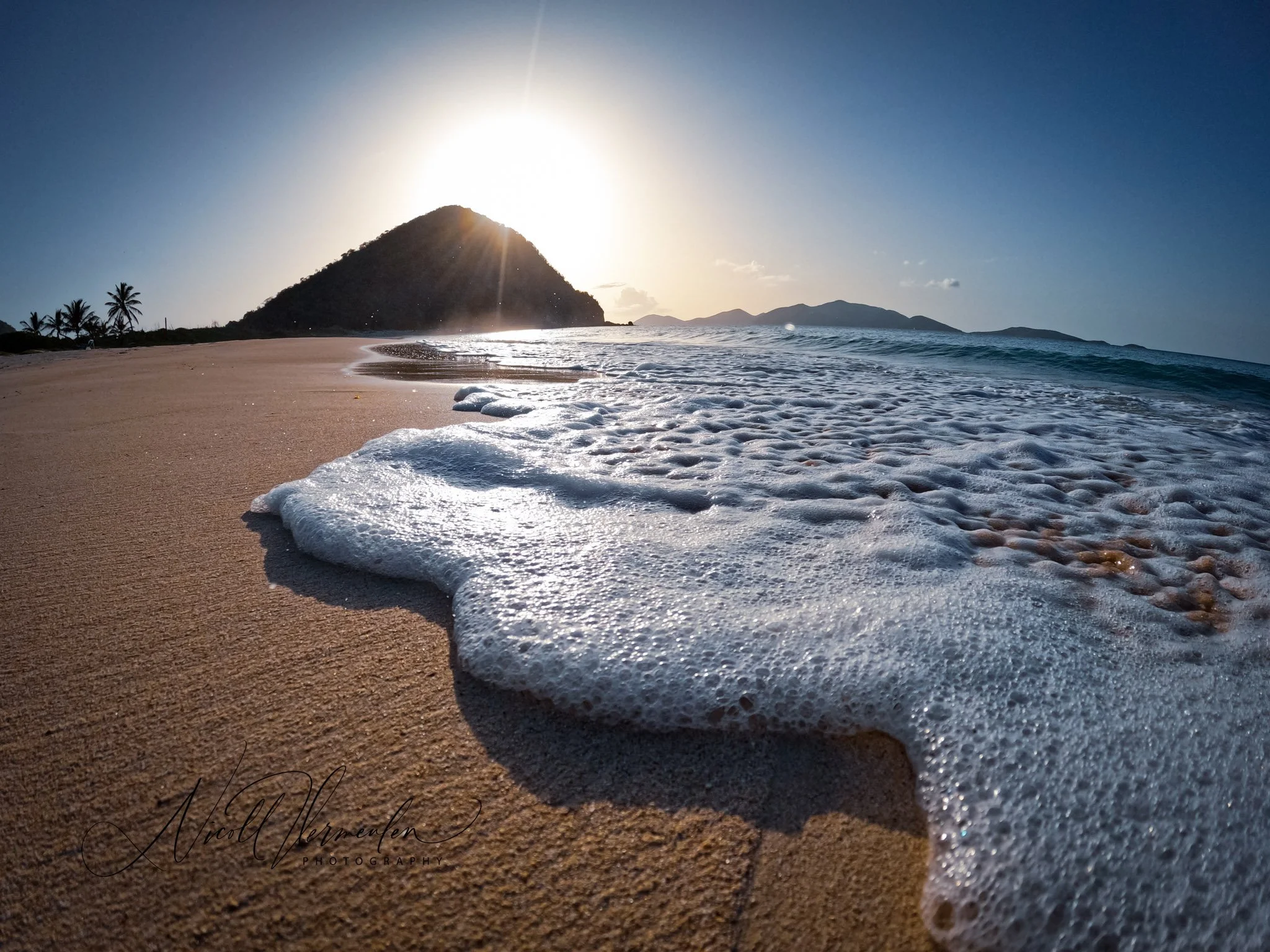 Sea Shore Wandering Foam