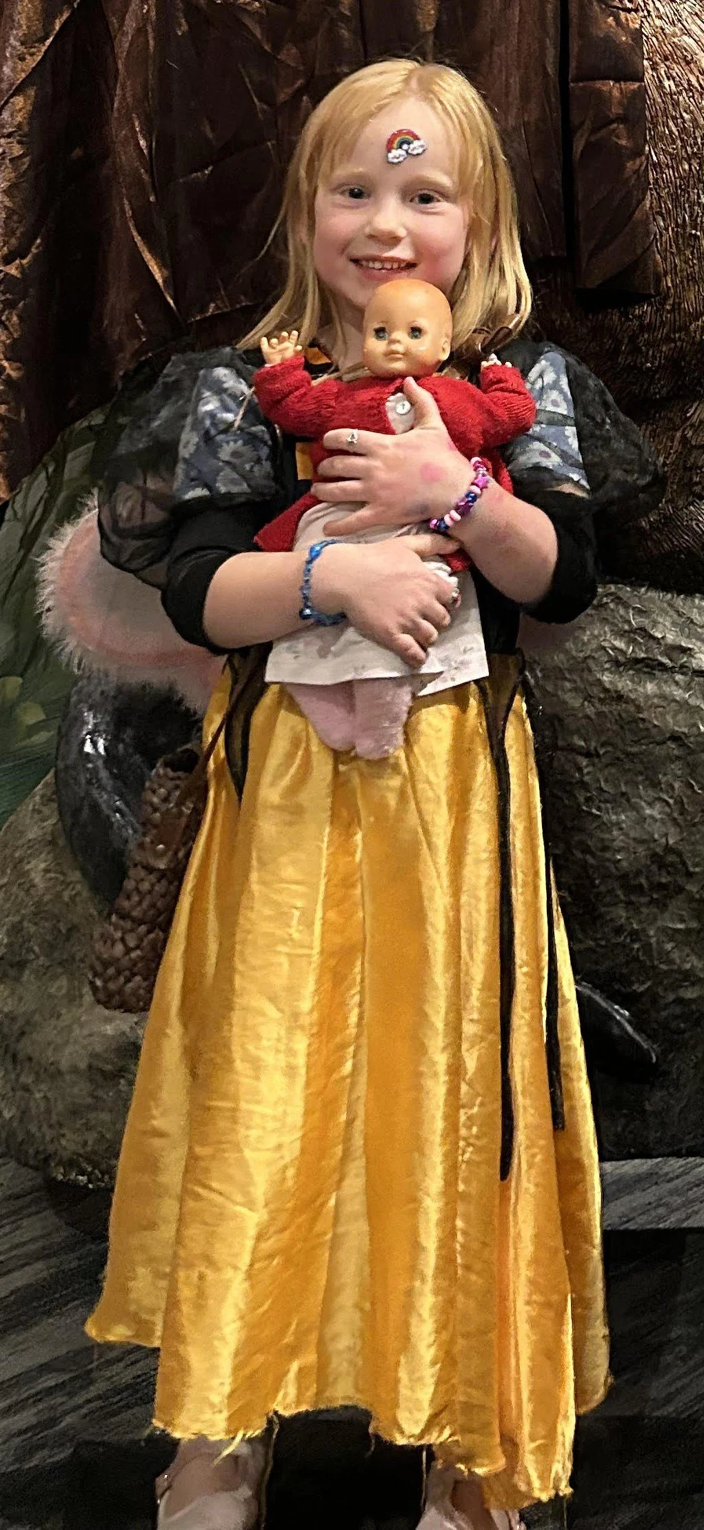 ...YOE selfie booth1.jpg