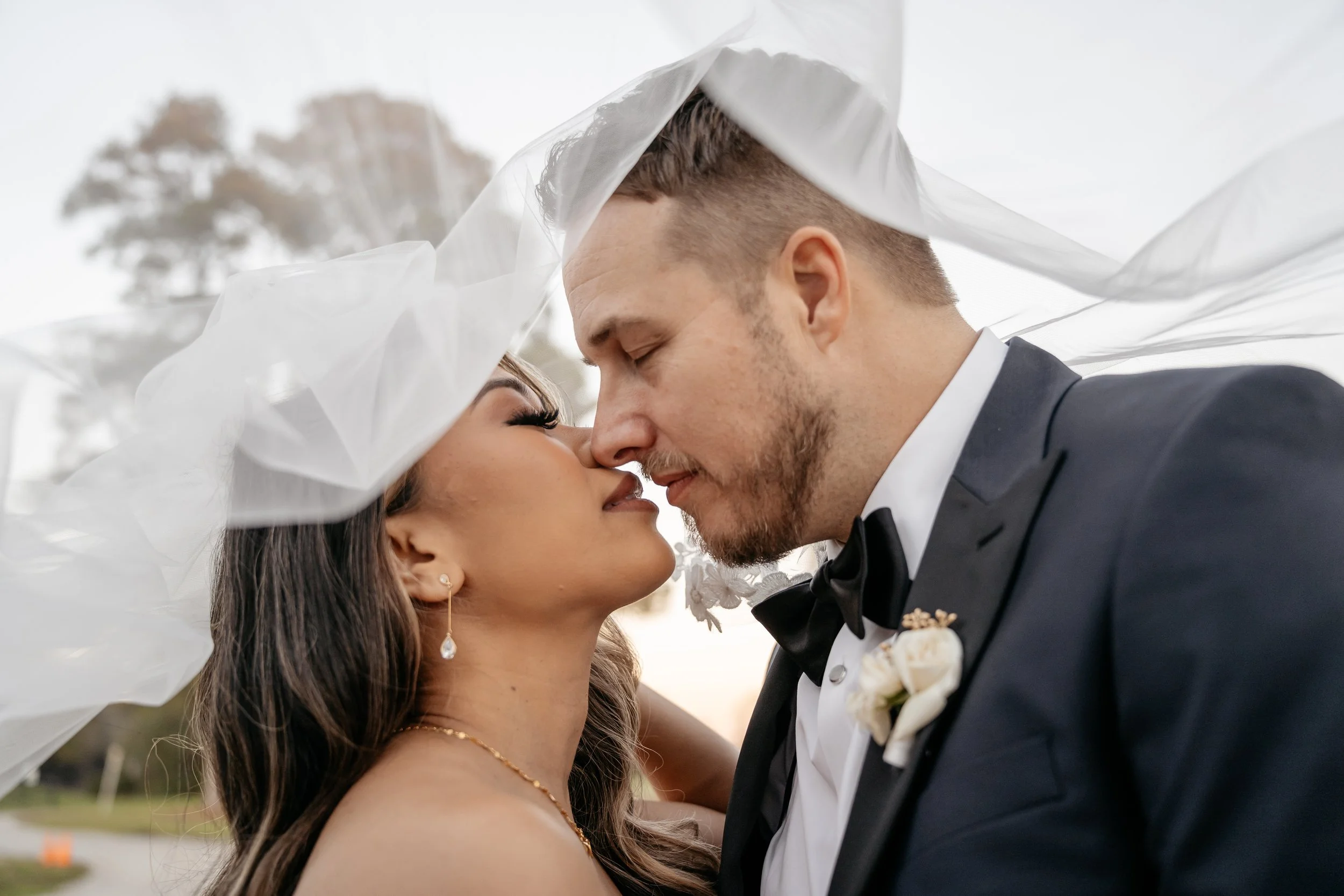 Dallas wedding couple exit photography