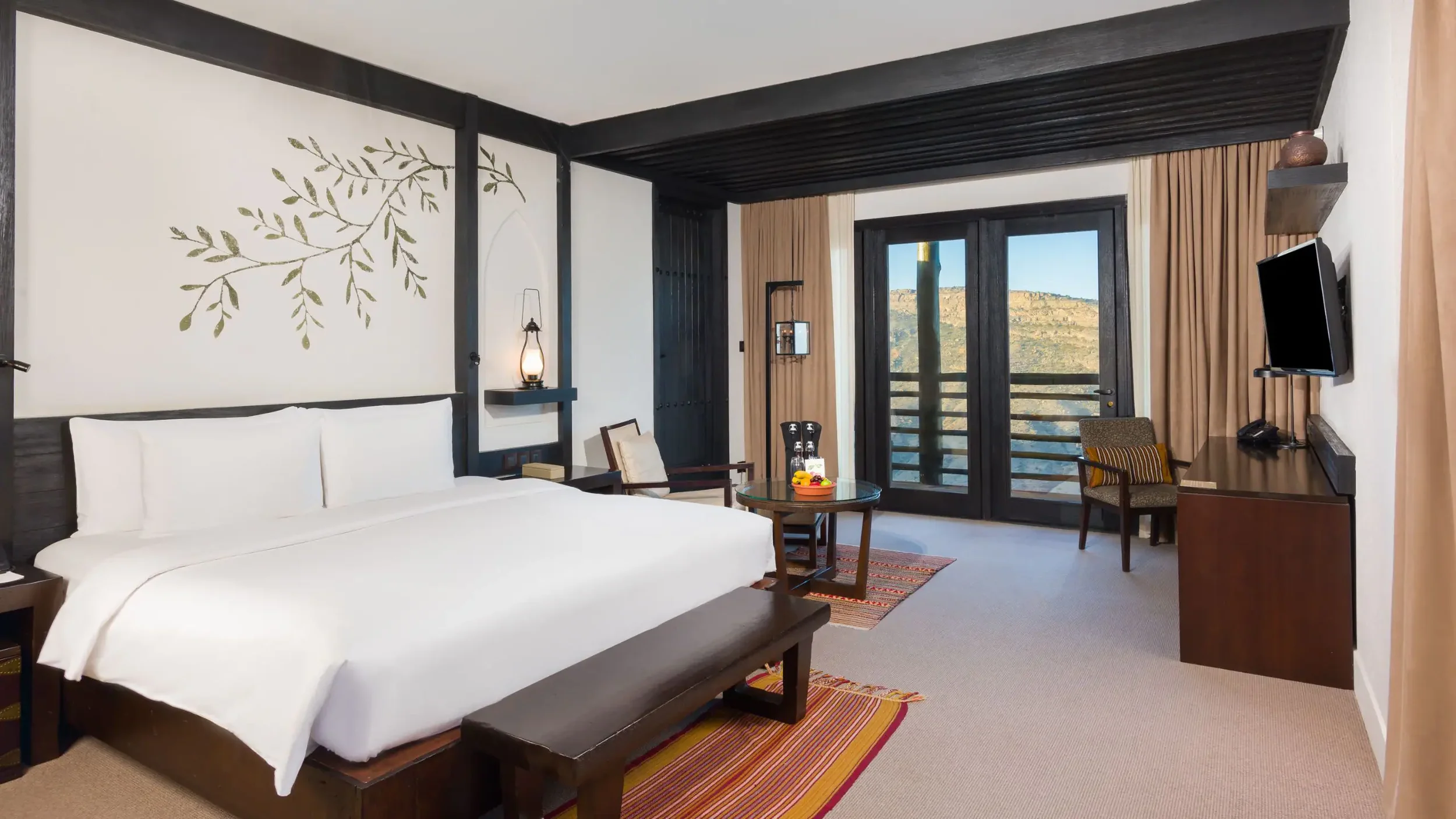 MCTAL-P0241-Jabal-Terrace-Suite-Room.16x9.jpg.webp