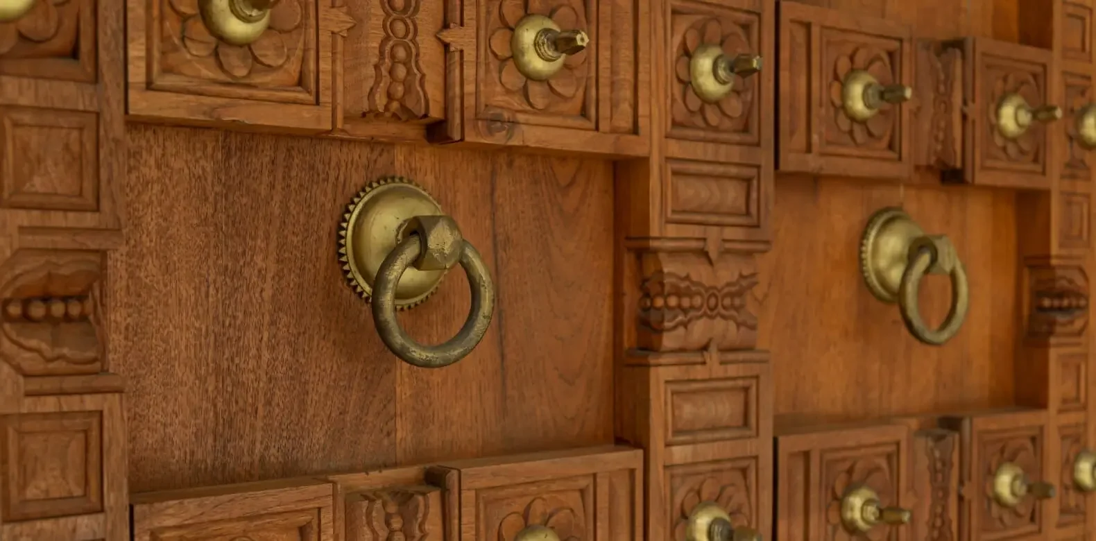 ALB-Details-The-Elephant-Door-2-.jpg.webp