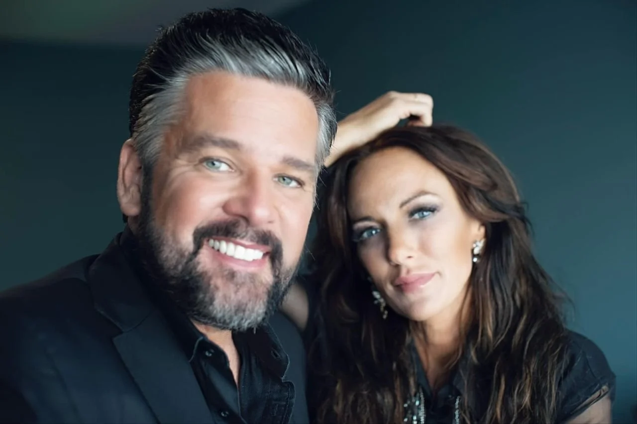 Twitty and Lynn: A Salute to Conway &amp; Loretta