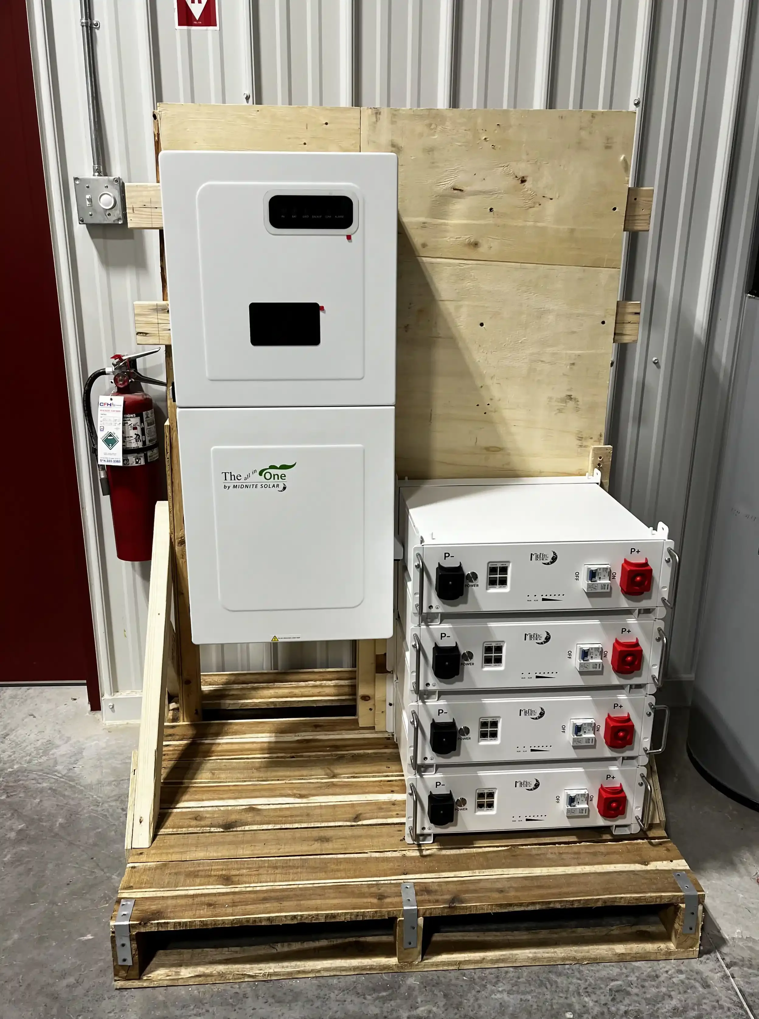 onduleur hybride 10kW Sol max avec batteries lithium