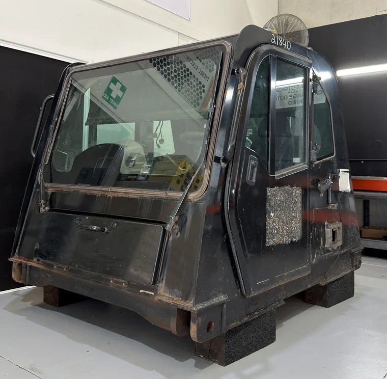 CAT 793F in a used condition or available for refurbishment & confirmation of customer specified extras.  ROPS: 276-6072 Location: Mackay, QLD Price: POA Availability: Refurbed Service Exchange or Outright Used Sale