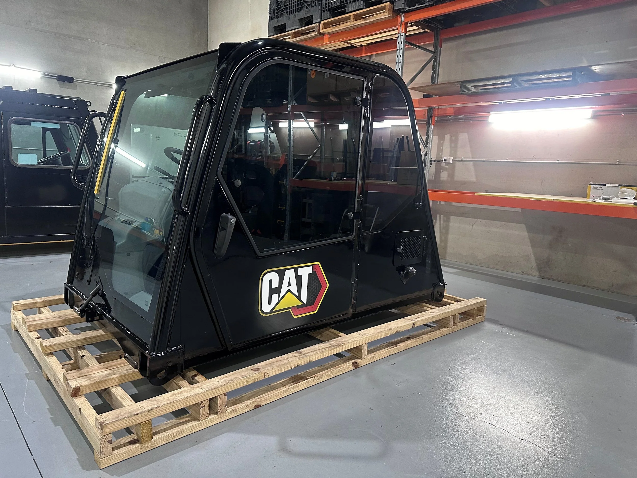 777F Caterpillar Cab