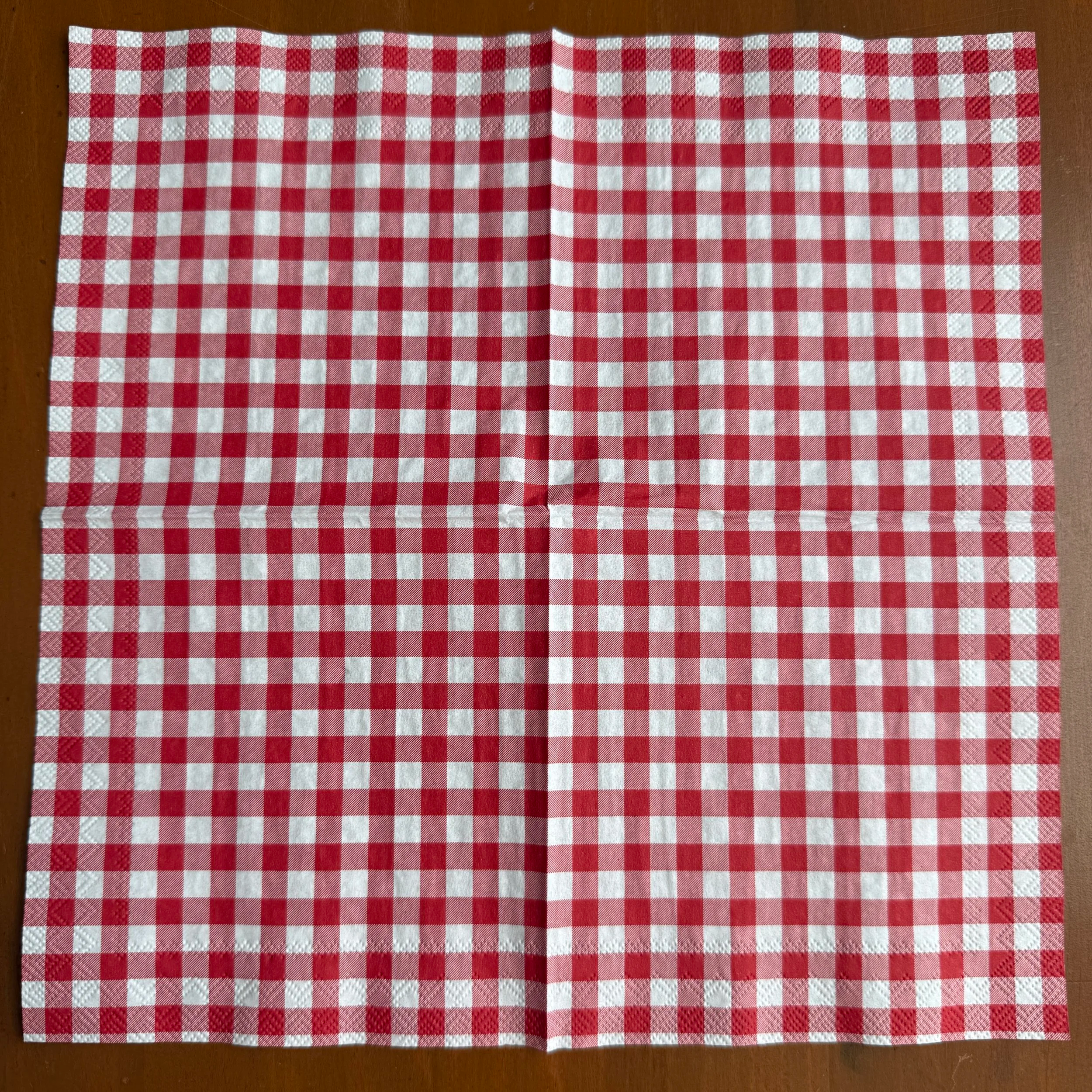 RedGingham_Cocktail_2.png