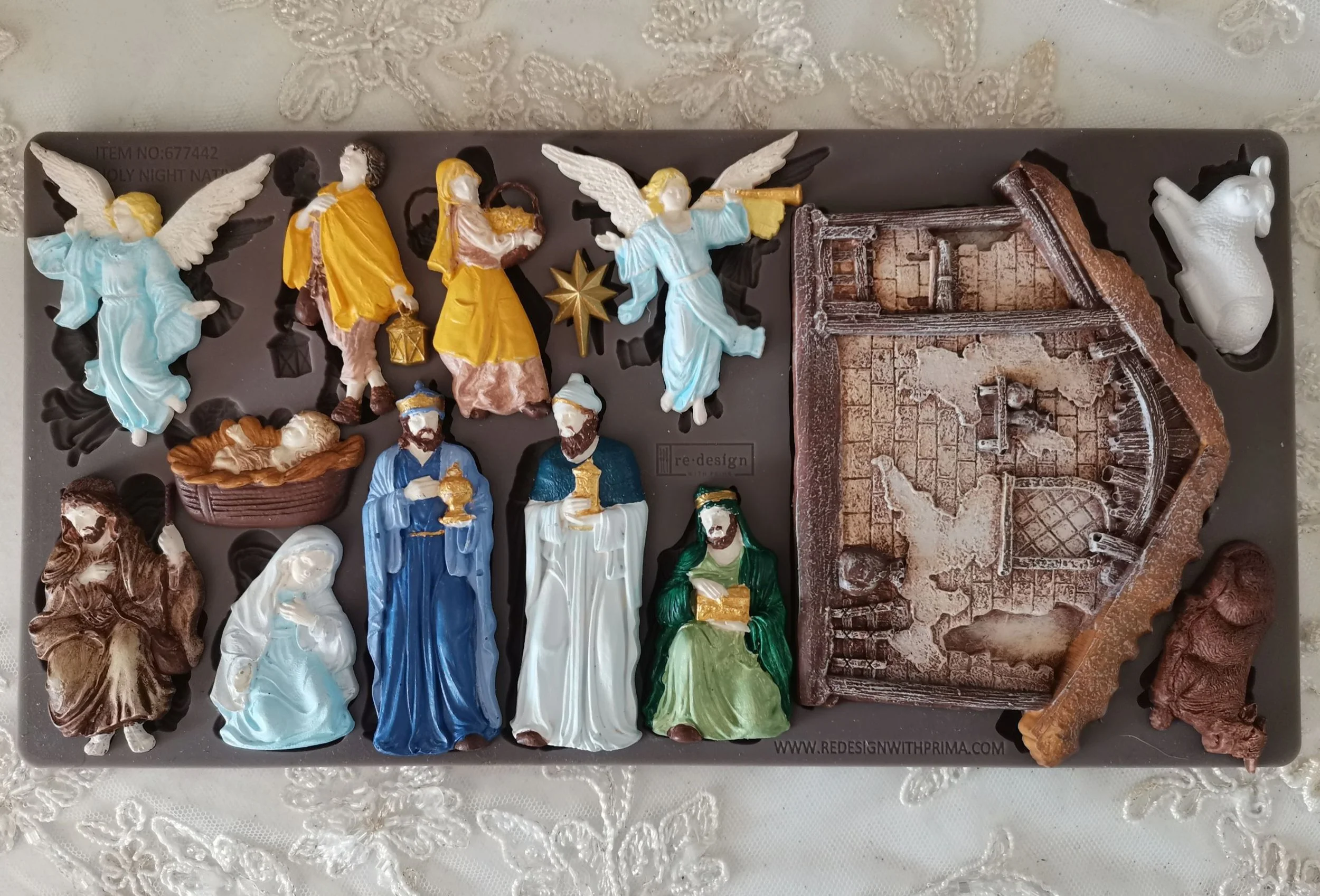 Decor Moulds - Holy Night Nativity b.jpg