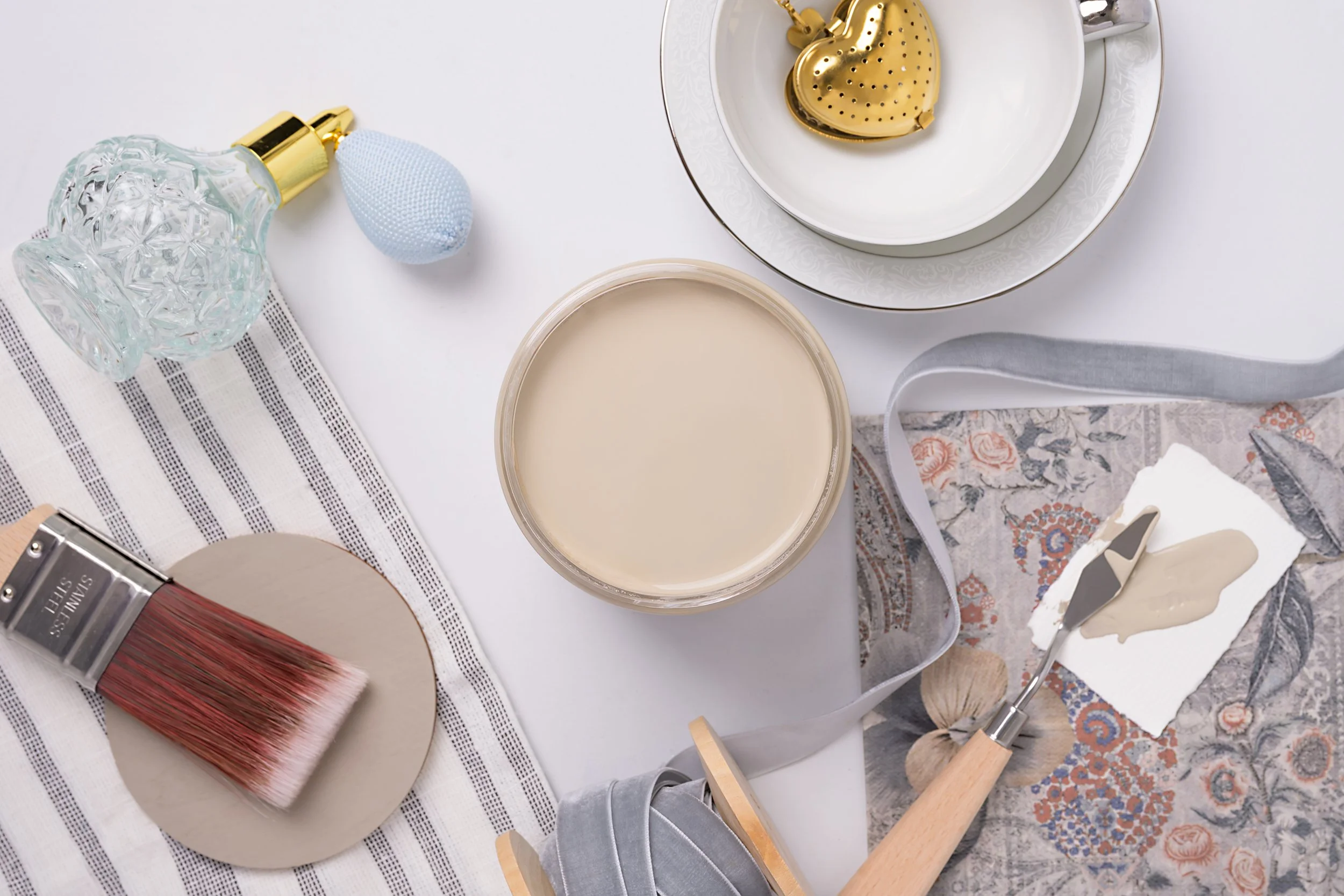 French Villa Silk Paint