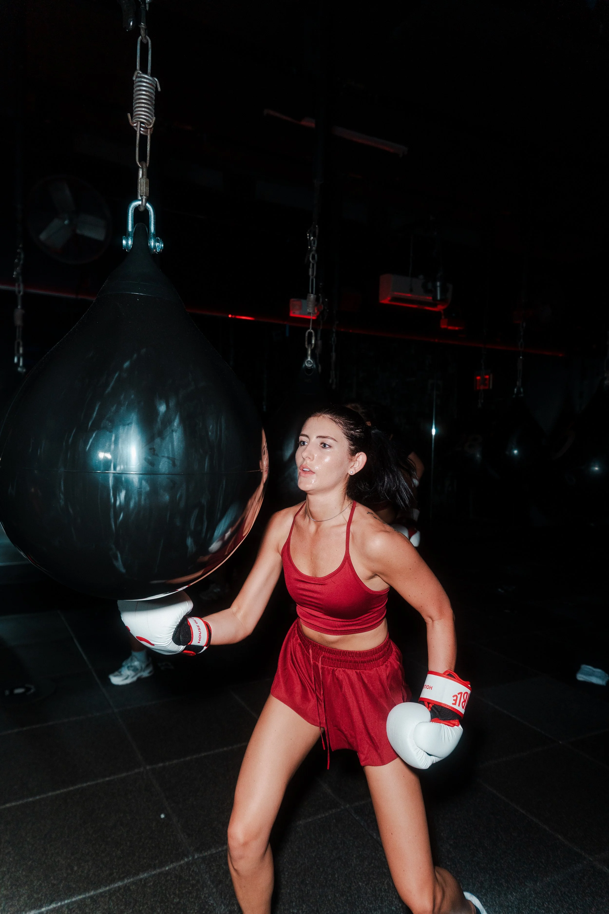 TheVybWellnessRumbleNYCboxing_VISUALKBJ_KBJohnsonPhotography-208.jpg