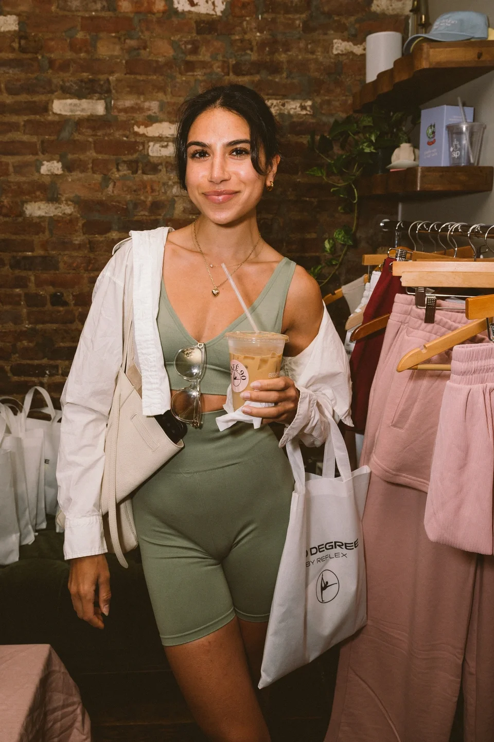 @alexanoban for Café 90
