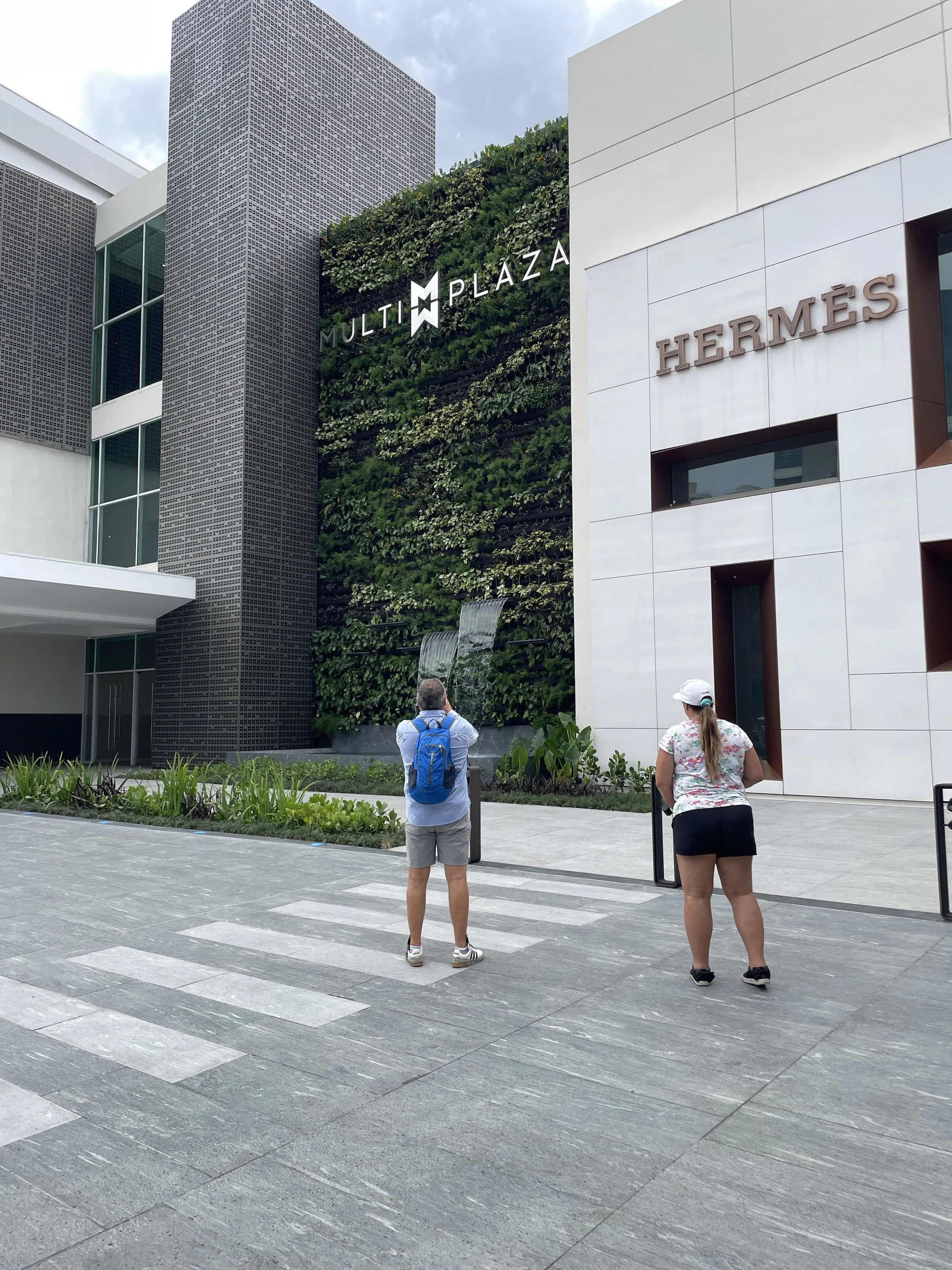 Couple in Multiplaza.JPG