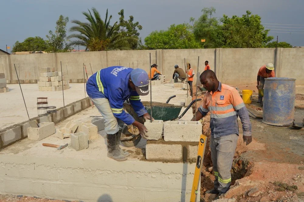 Here comes the walls!