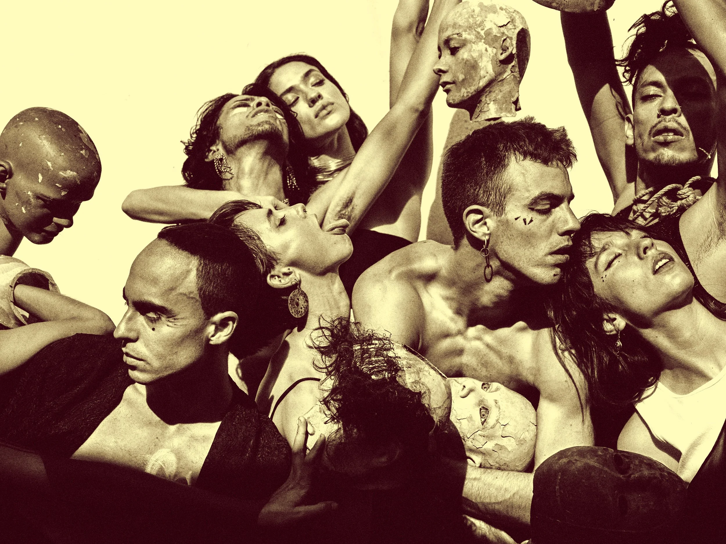 Ensemble performance portrait of Phi Movement, contemporary dance company based in Guadalajara, Mexico.