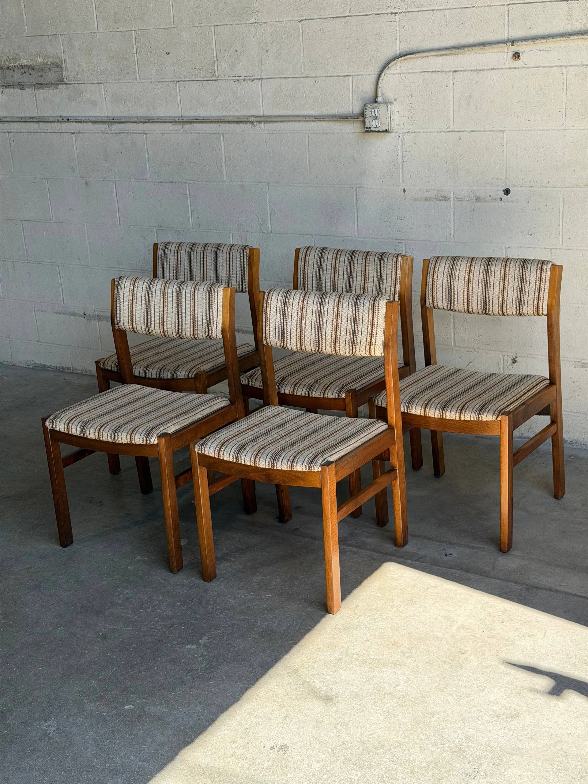 Set of 5 Vintage Teak Dining Chairs Mid Century Modern