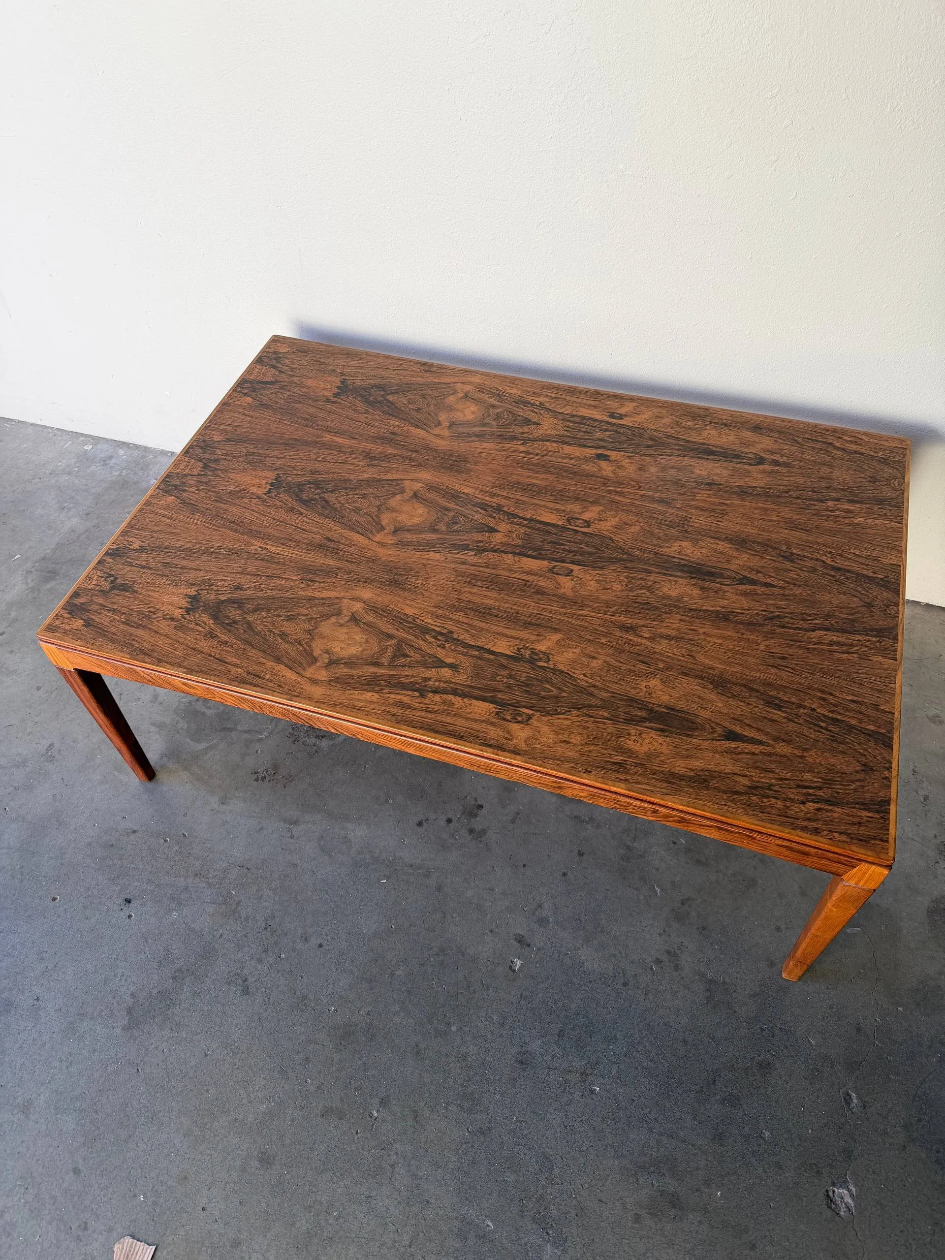Large Danish Mid-Century Modern Rosewood Coffee Table — Vintage Scandinavian Design 1960s