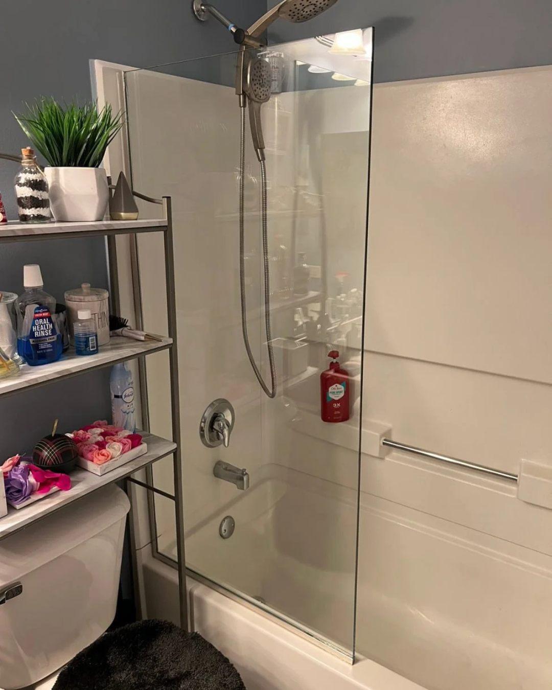 Glass Shower Doors 02.png