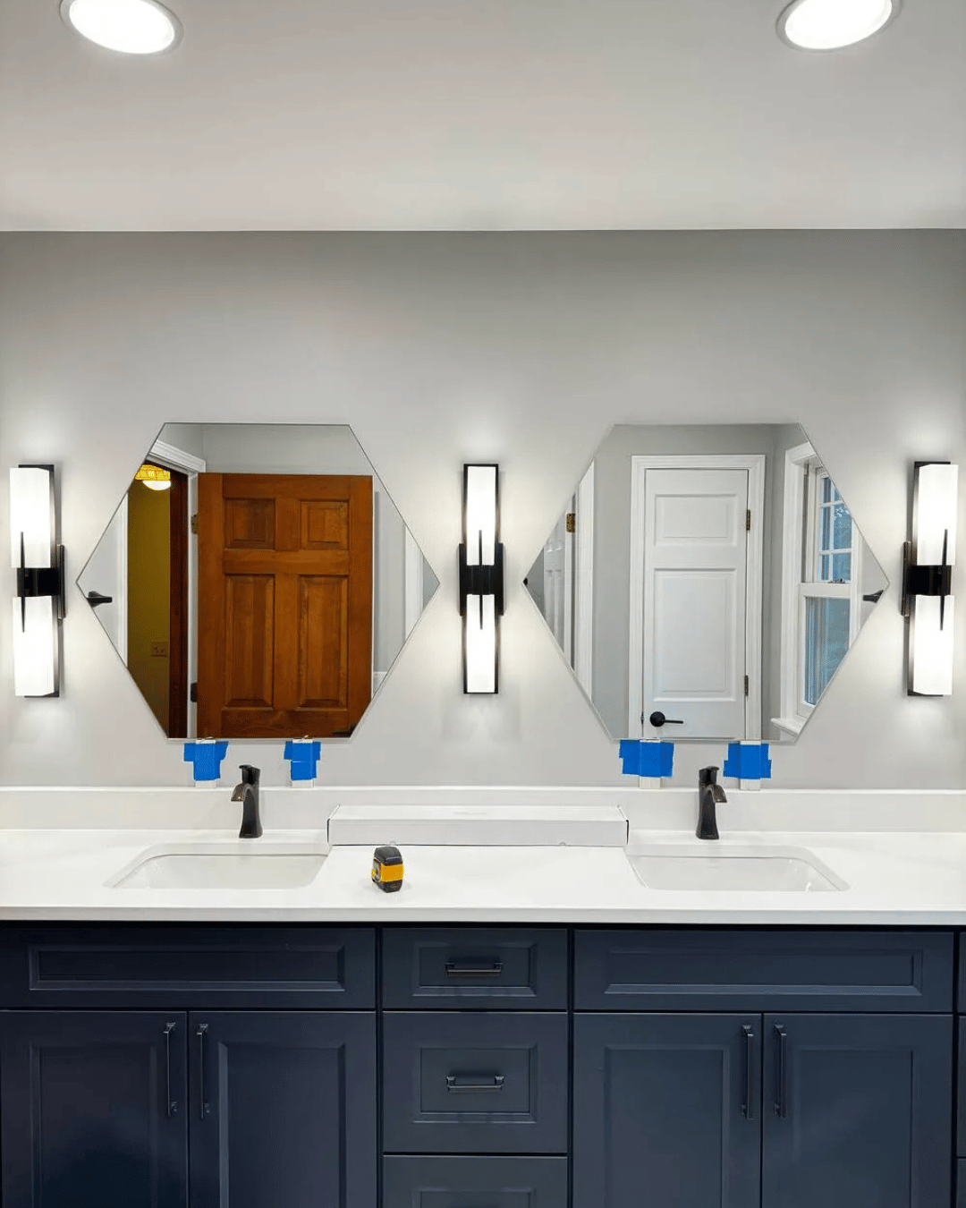 Custom Mirrors 02.png