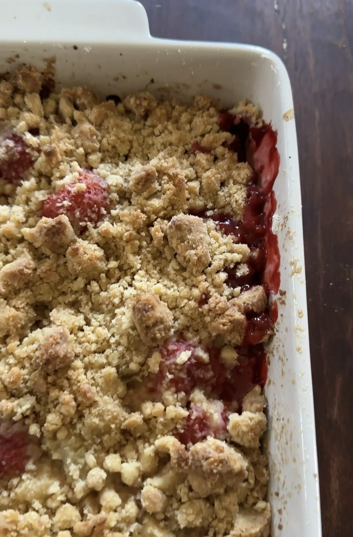 Strawberry Rhubarb Crumble