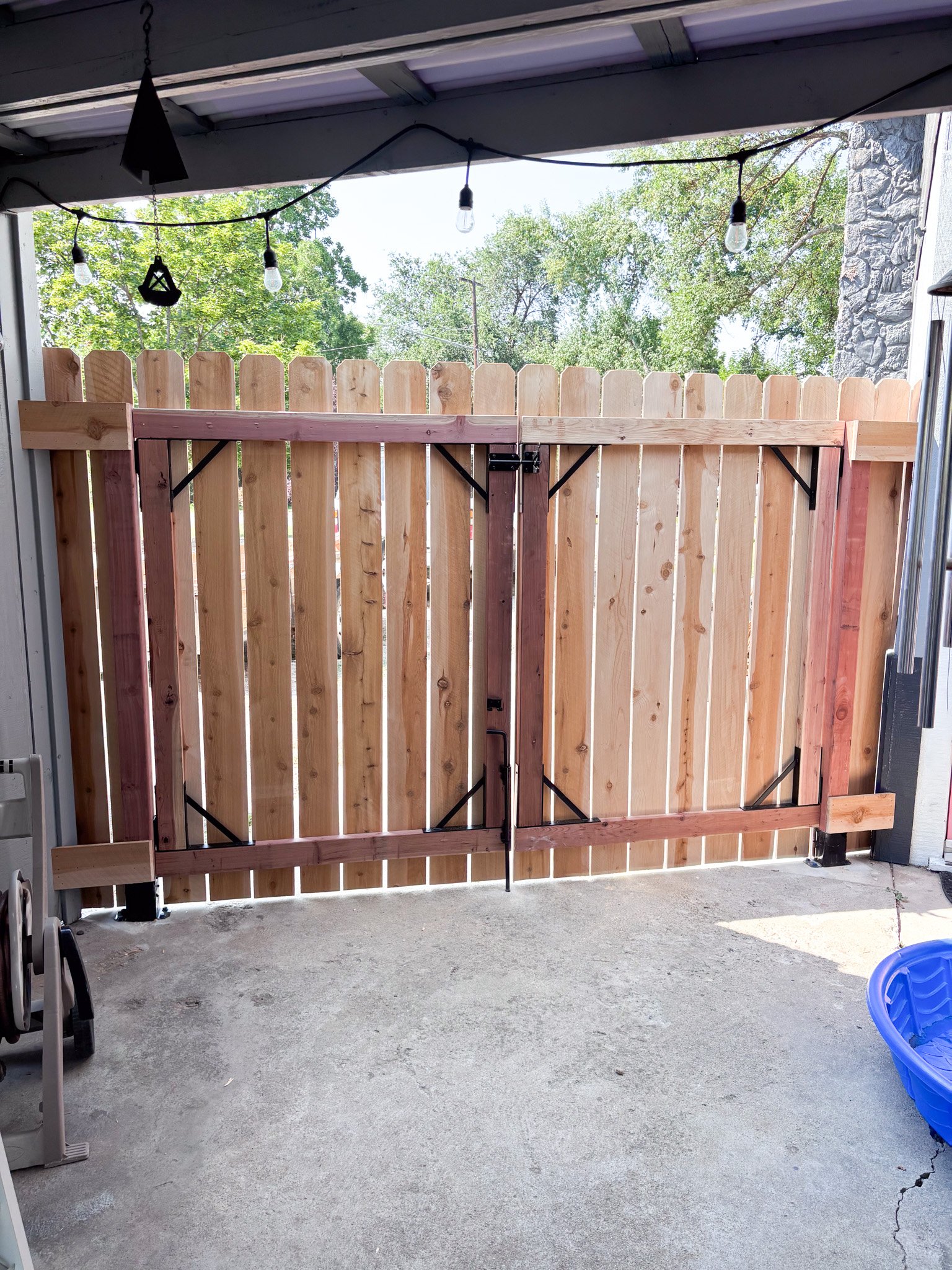 A final image of the Boise customer's newly installed fence gate from behind.