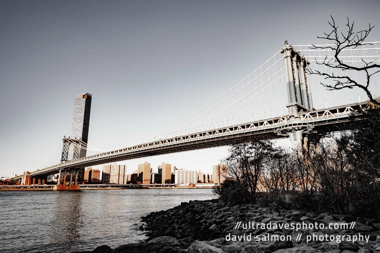 Manhattan Bridge muted. Shot with a Sony a7c II // FE 12-24mm G @ 24mm f/4 ISO 100 - 1/400s.