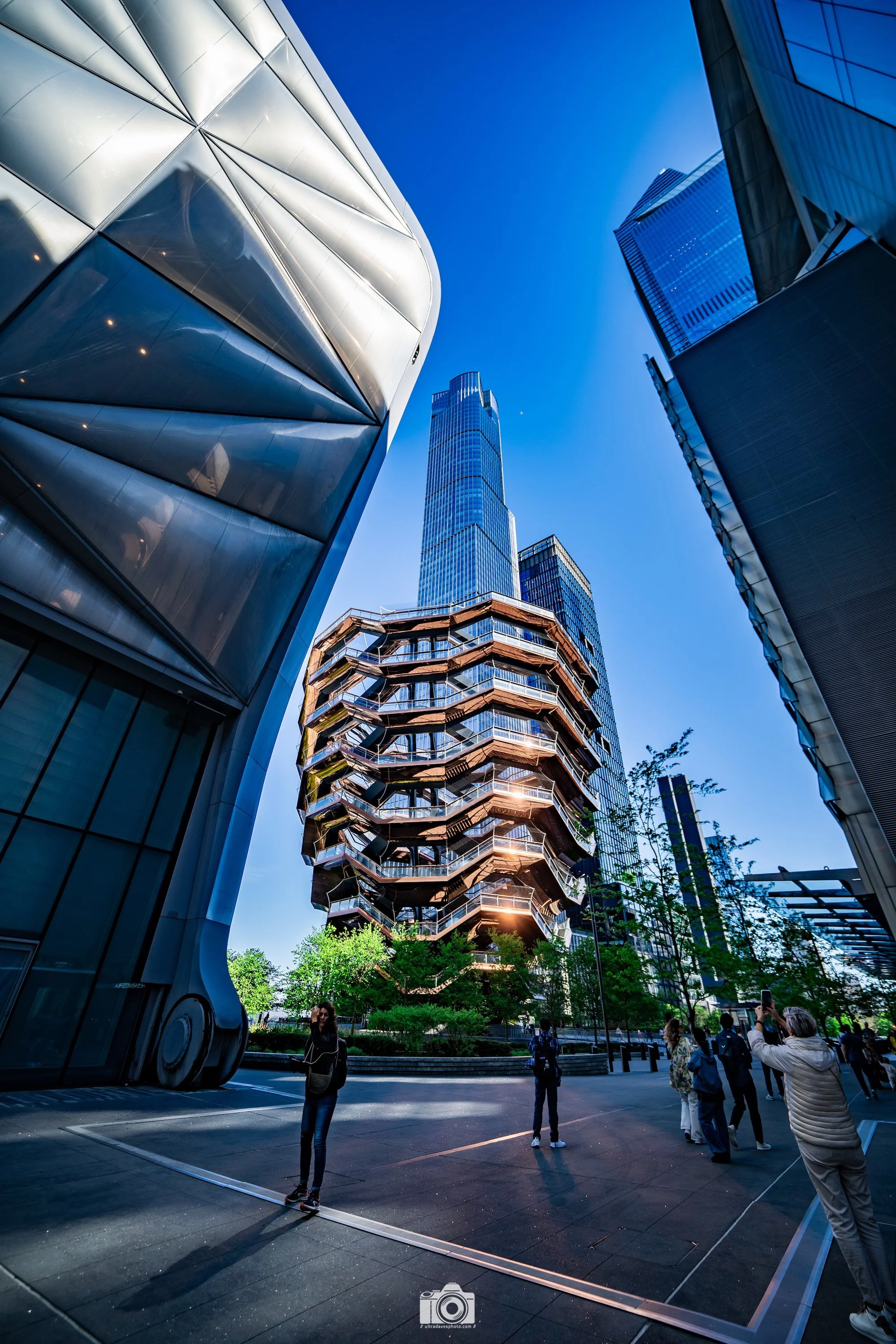 2025 - Claustrophobic Vessel.  Shot with a Sony a7c // FE 12-24mm @ 13mm f/4 ISO 125 - 1/500s.