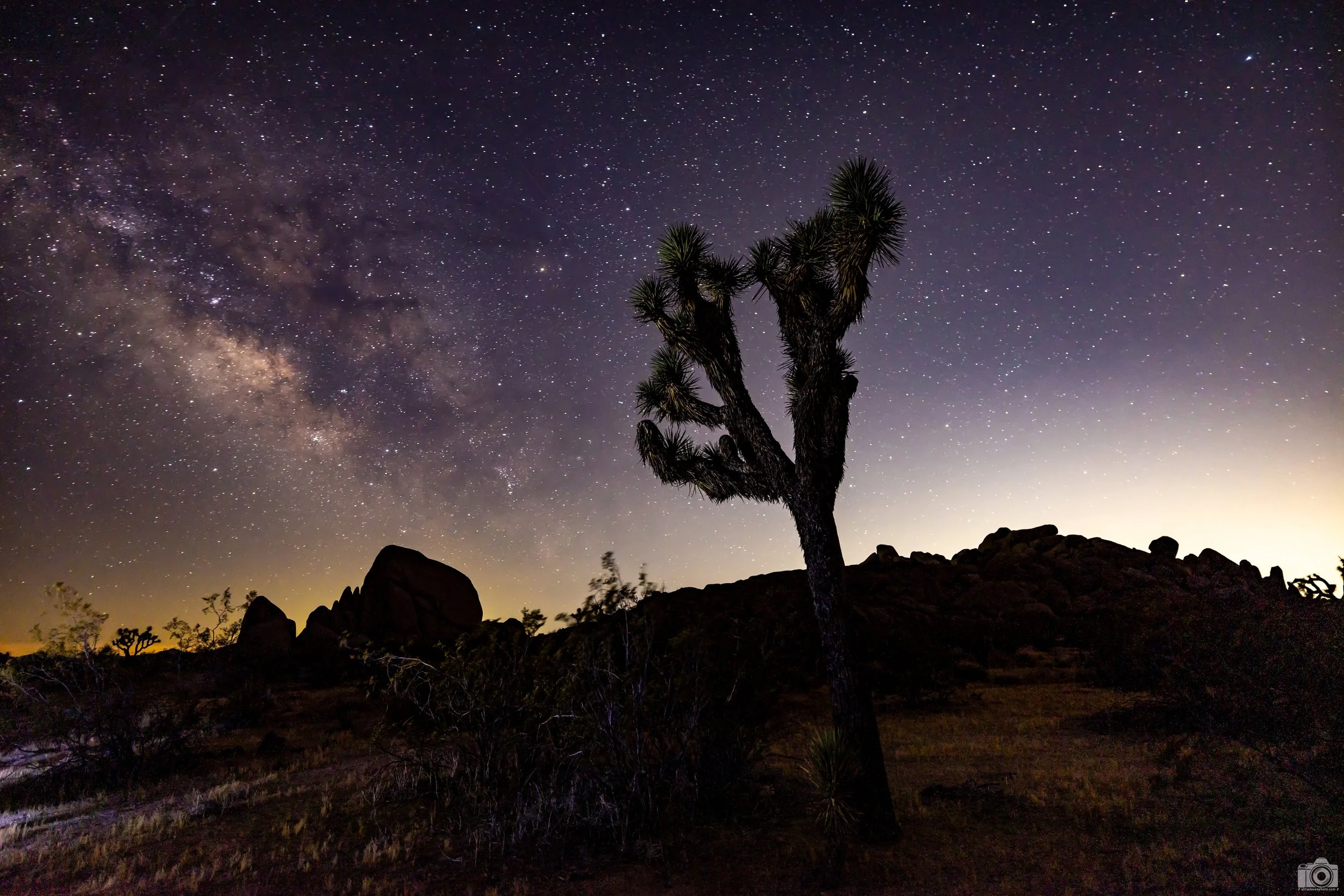 2024 - Lights off the highway adding some detail.  Shot with a Canon EOS R5 // RF 15-35mm @ 20mm f/2.8 ISO 1600 - 25s.  Tripod mounted.