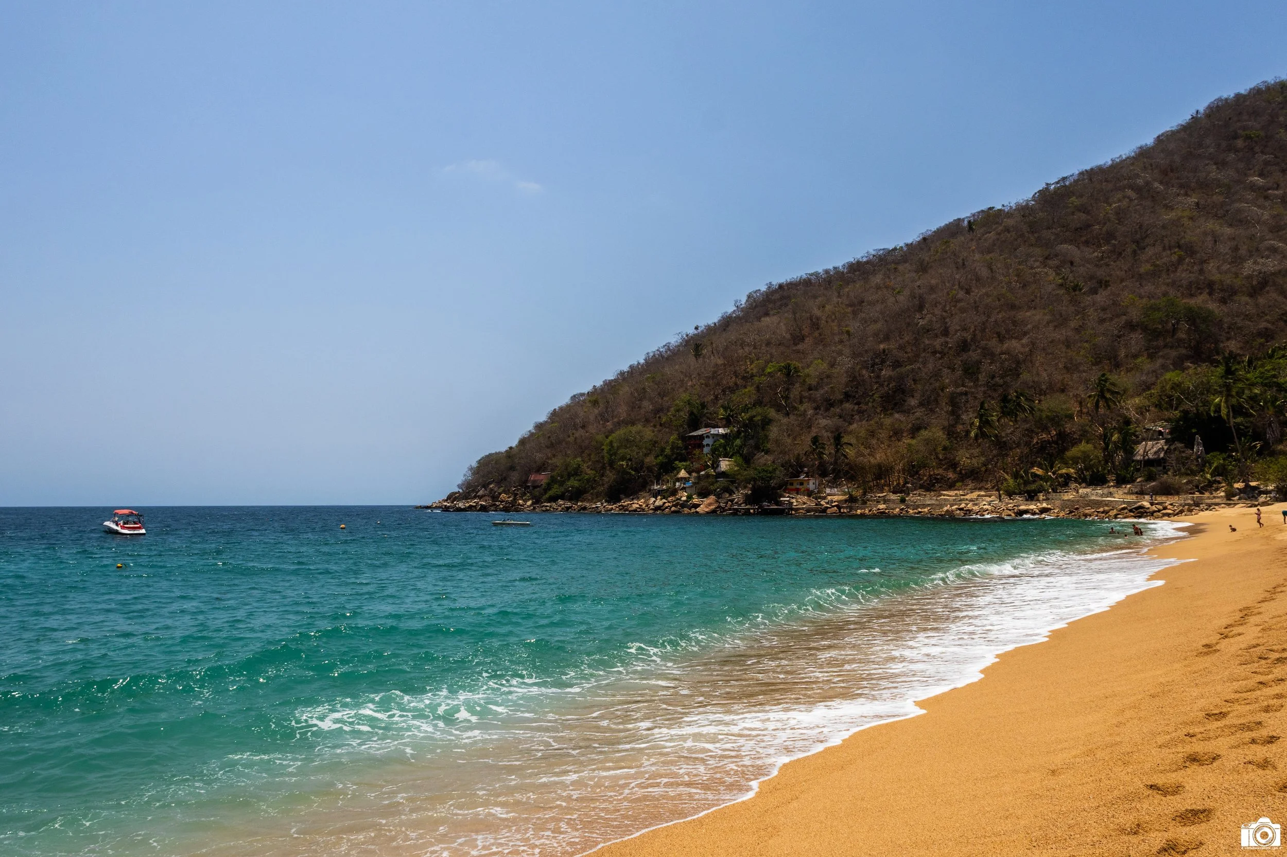 Yelapa, MX 2023.  The Drifter.  Shot with a Canon EOS R50 // RF 16mm f2.8 STM - ISO 100 - f/8 - 1/800s.