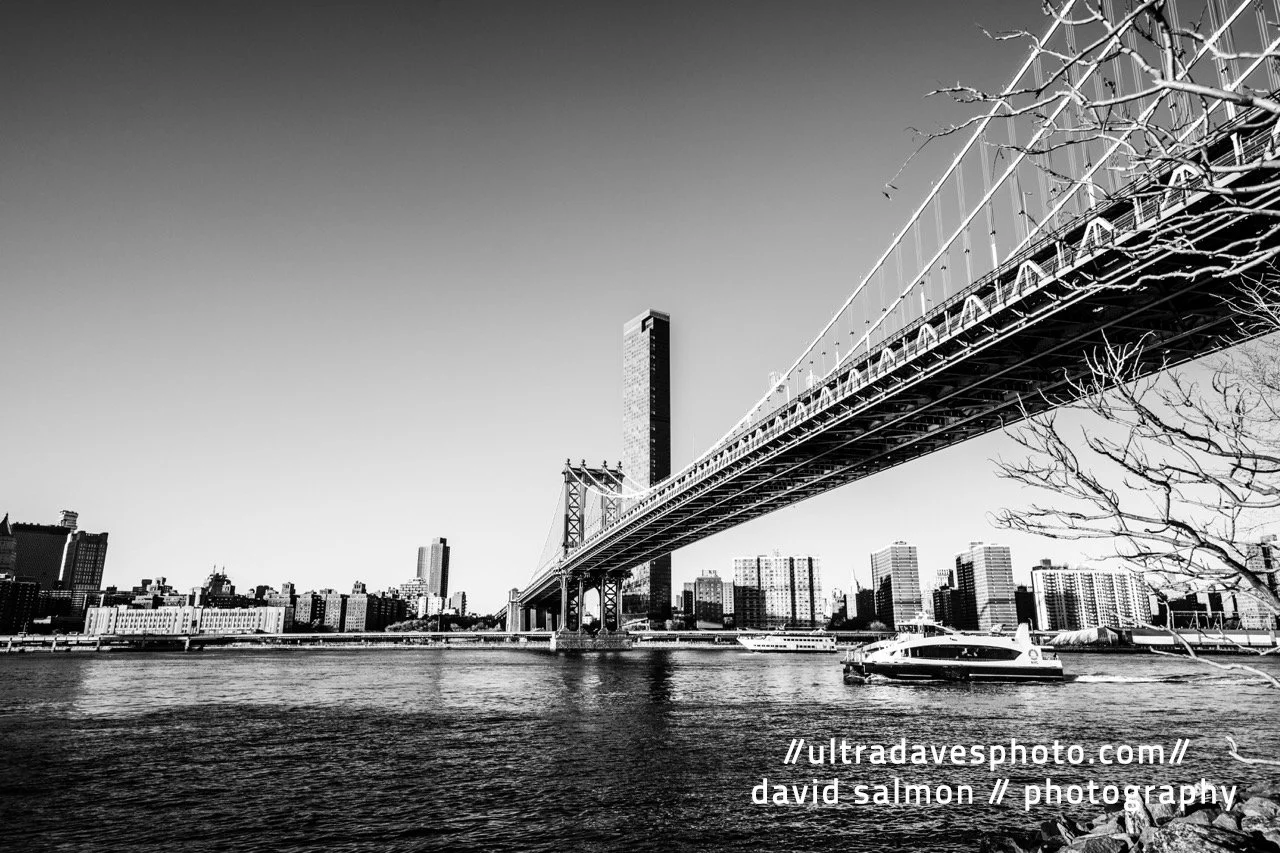 I love bridges and NYC has so many... Shot with a Sony a7c II // FE 12-24mm G @ 24mm f/4 ISO 200 - 1/250s.