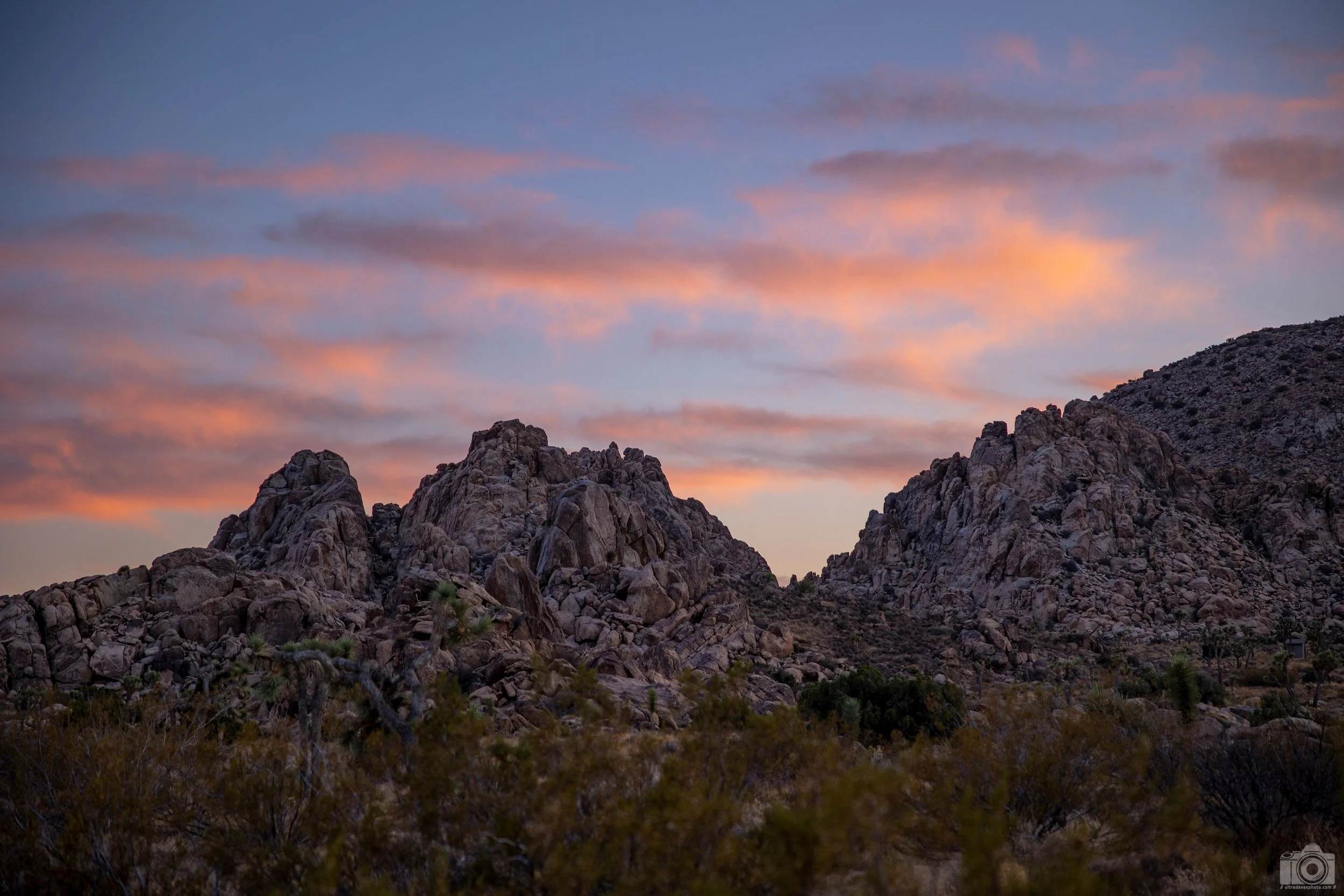 2020 - Here the rocks come to life... Shot with a Canon EOS R6 // RF 24-70mm @ 70mm f/2.8 ISO 100 - 1/100s.