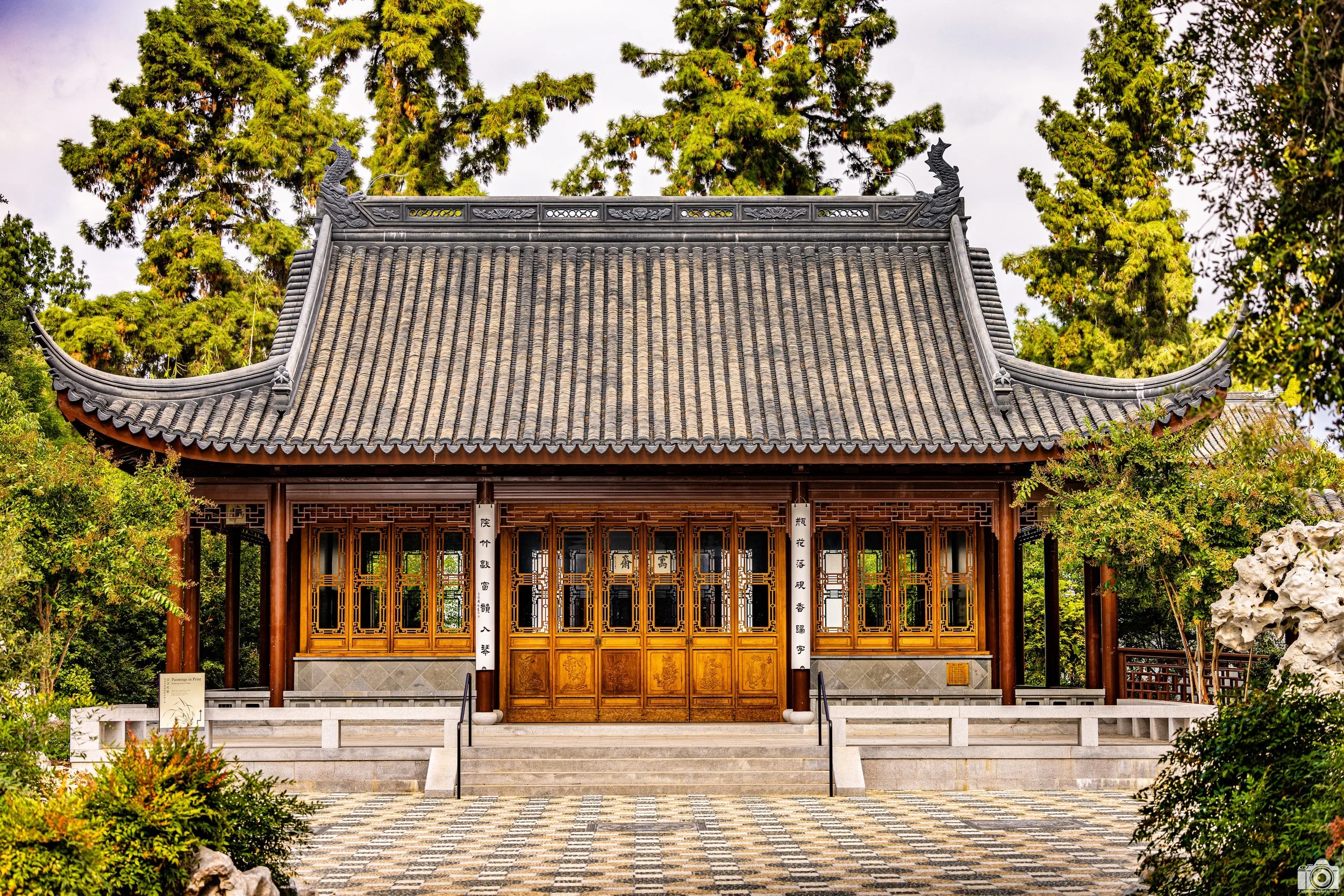2023 - The Huntington hosts a wonderful Japanese Garden.  Shot with a Canon EOS R5 // 70-200mm f/2.8 L @ 182mm f2.8 - ISO 160 - 1/800s.