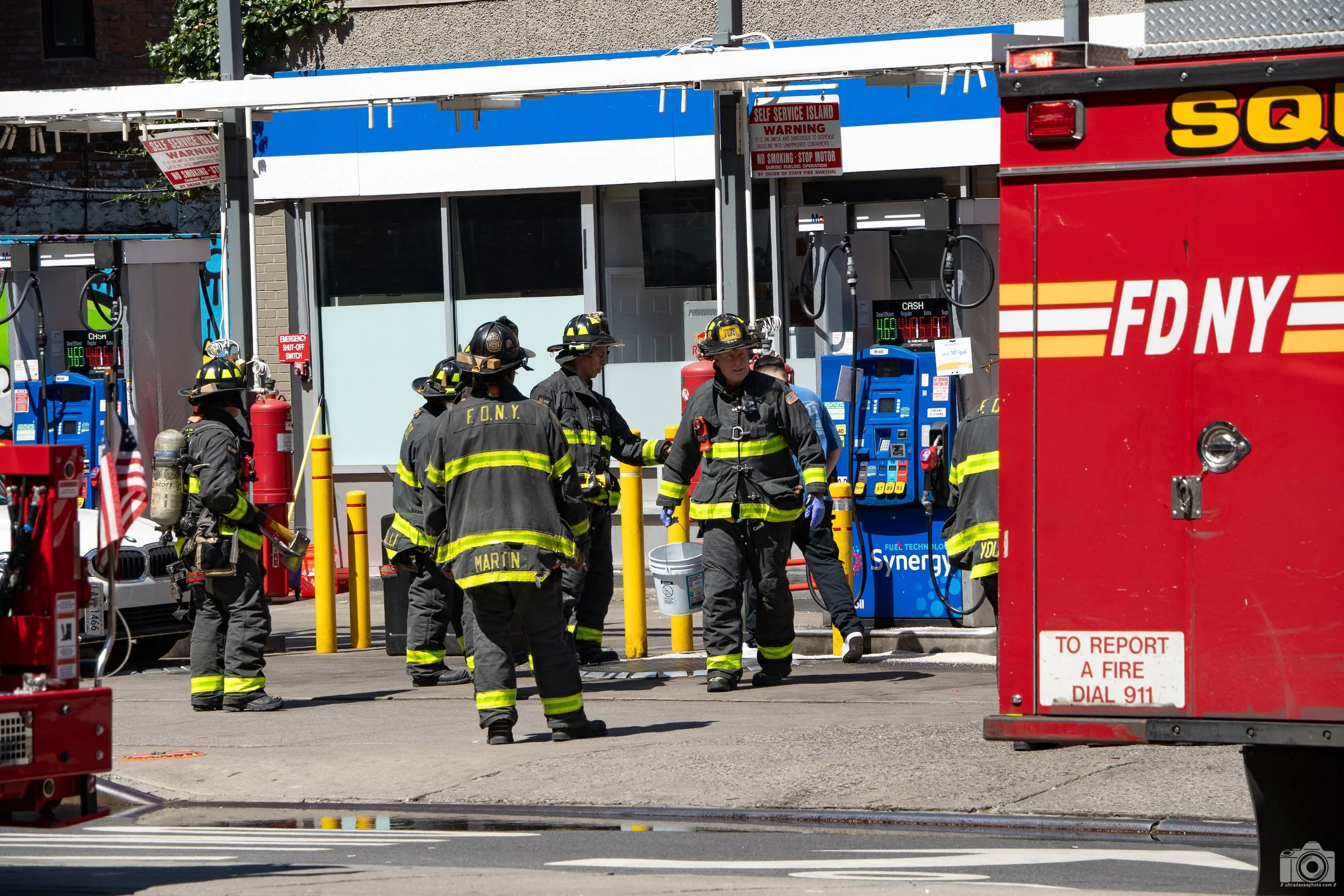 NYC 2025 - To Report A Fire - Dial 911.  Shot with a Sony a7c // Tamron E 18-300mm @ 172mm f/8 ISO 125 - 1/320s.