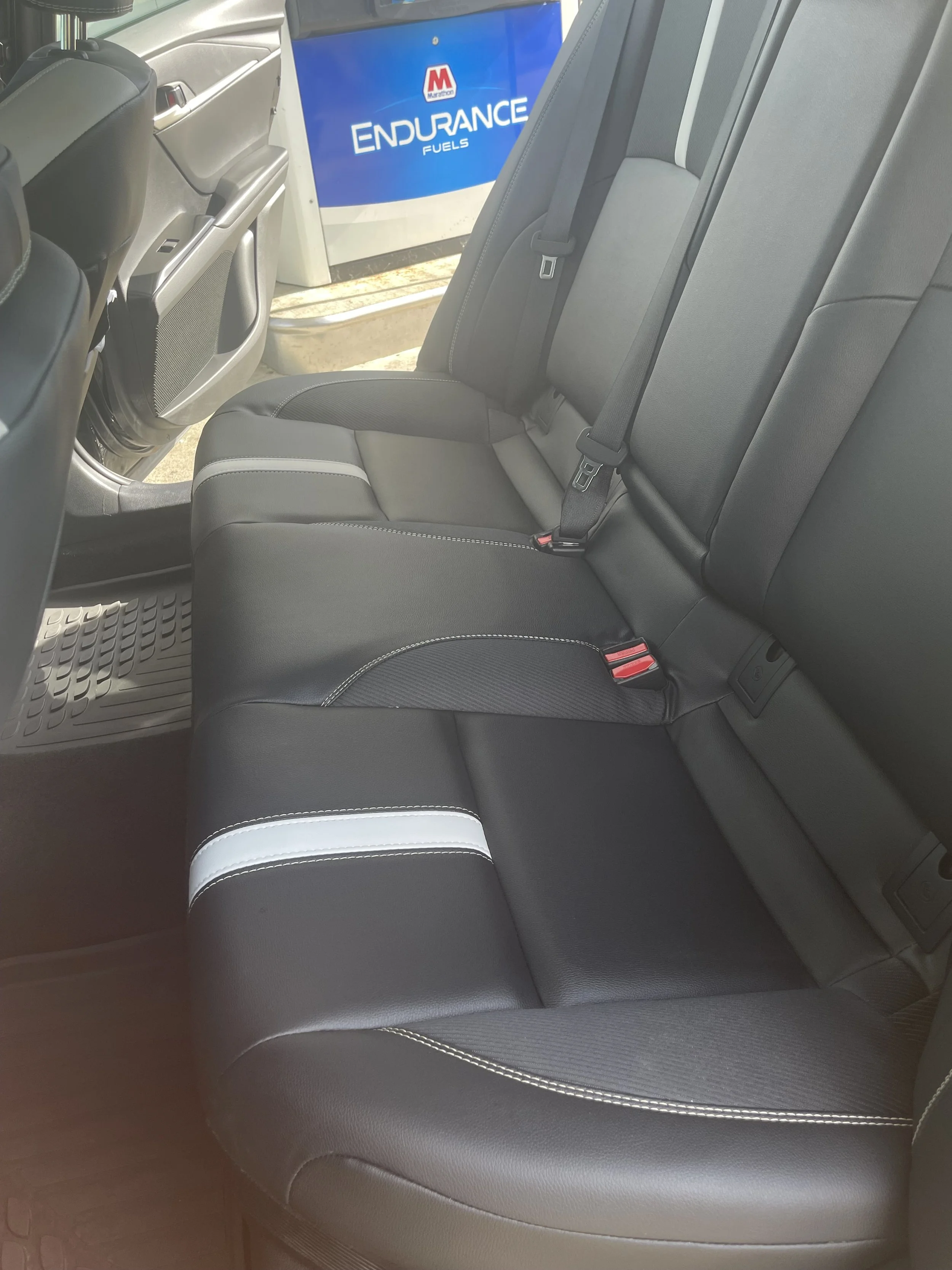 In-N-Out quick detail