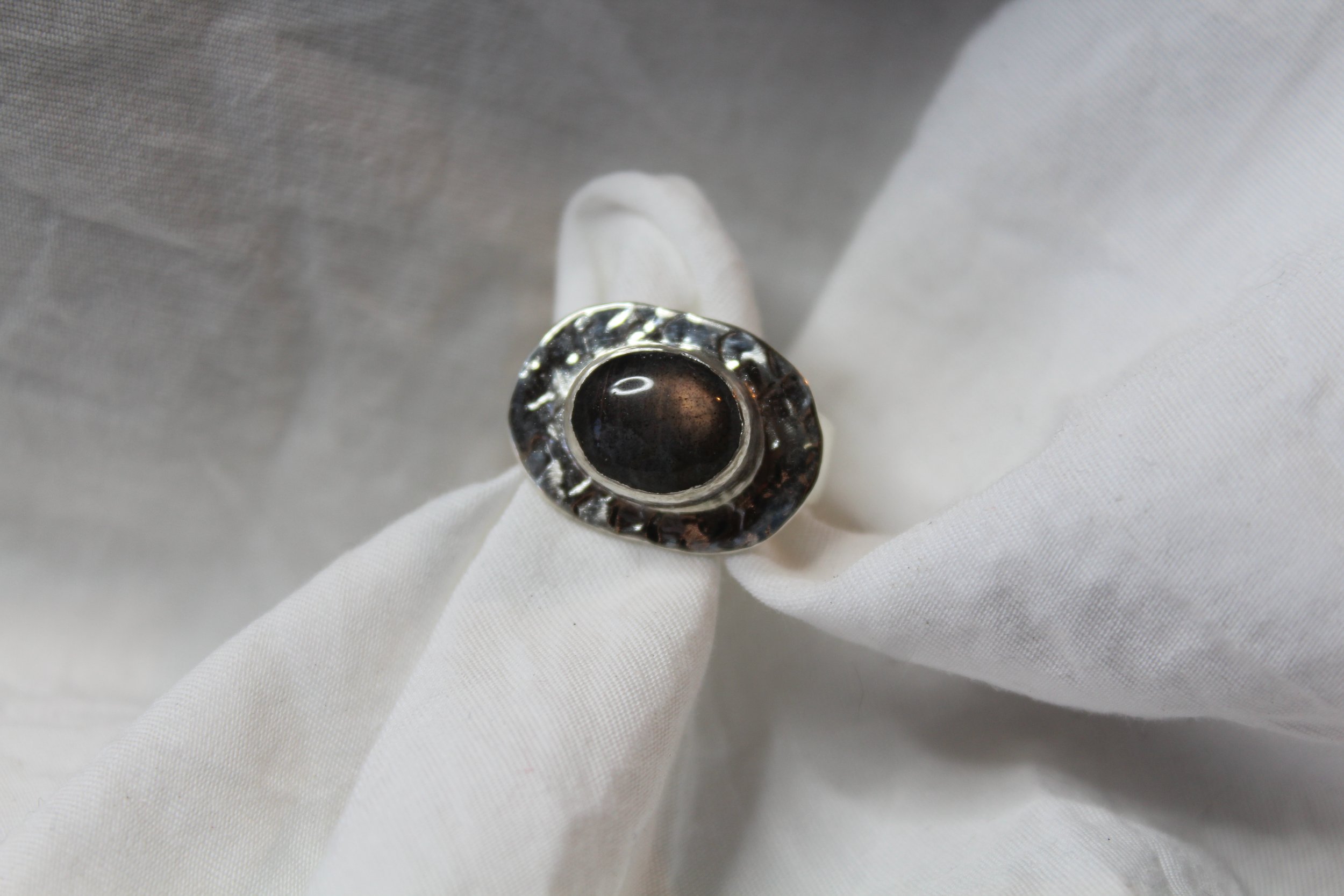 Labourite Ring