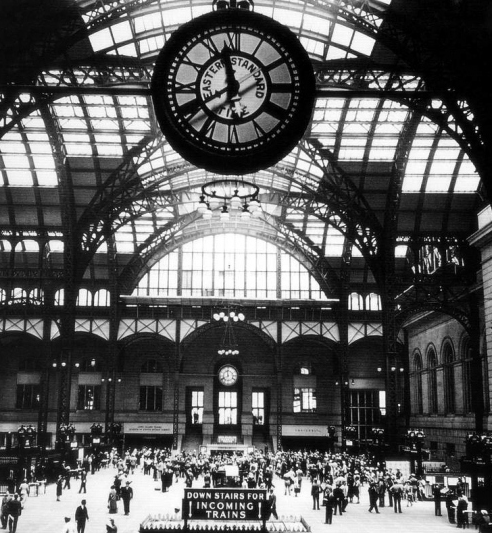 Wherefore Art: Casey Walker on the Ghosts of New York City 