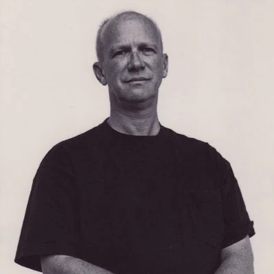 The Popularity of Negativity