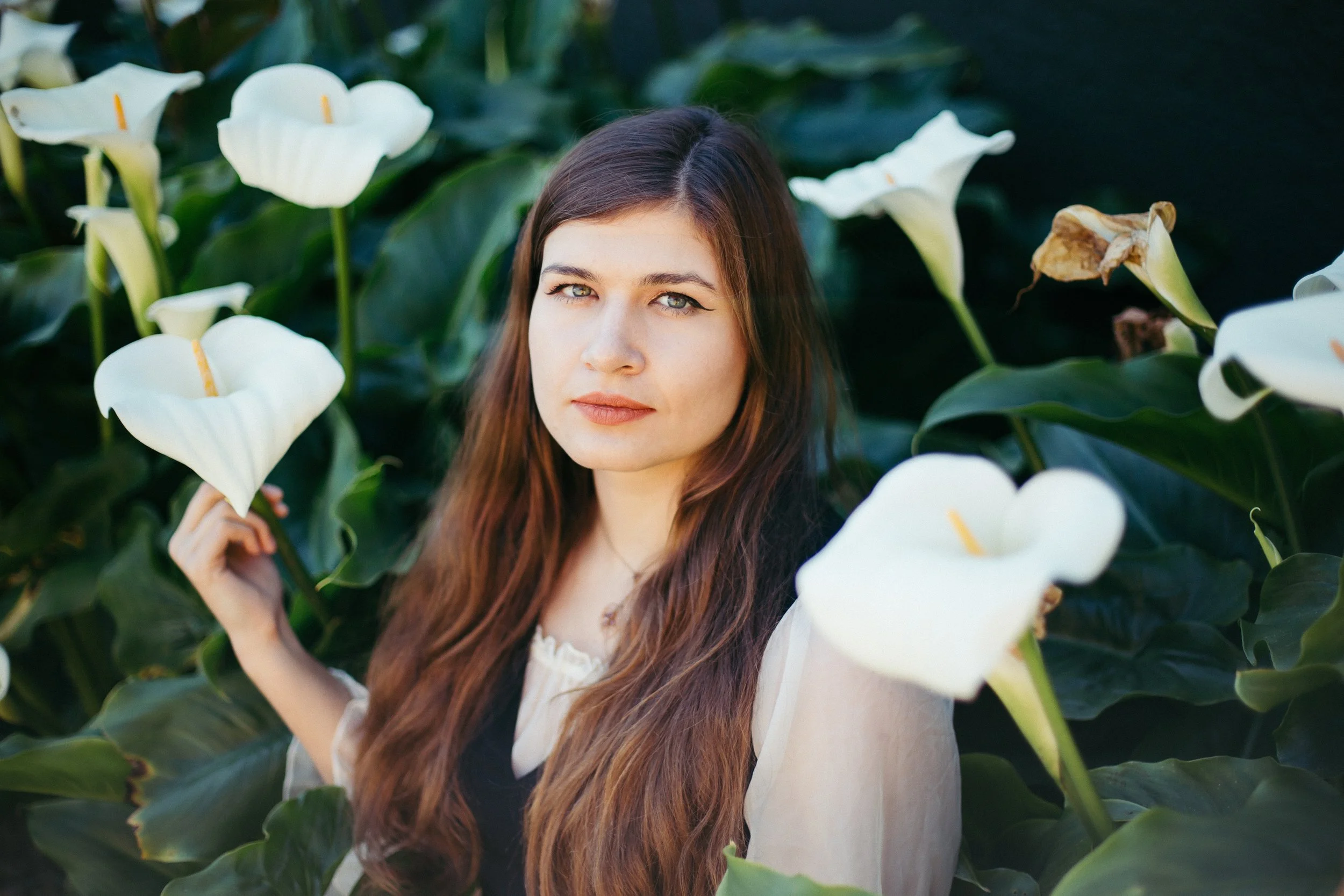Headshot of author Rebecca Hawkes