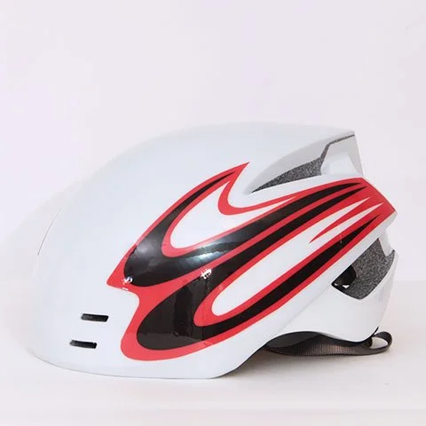 White-Helmet.jpg