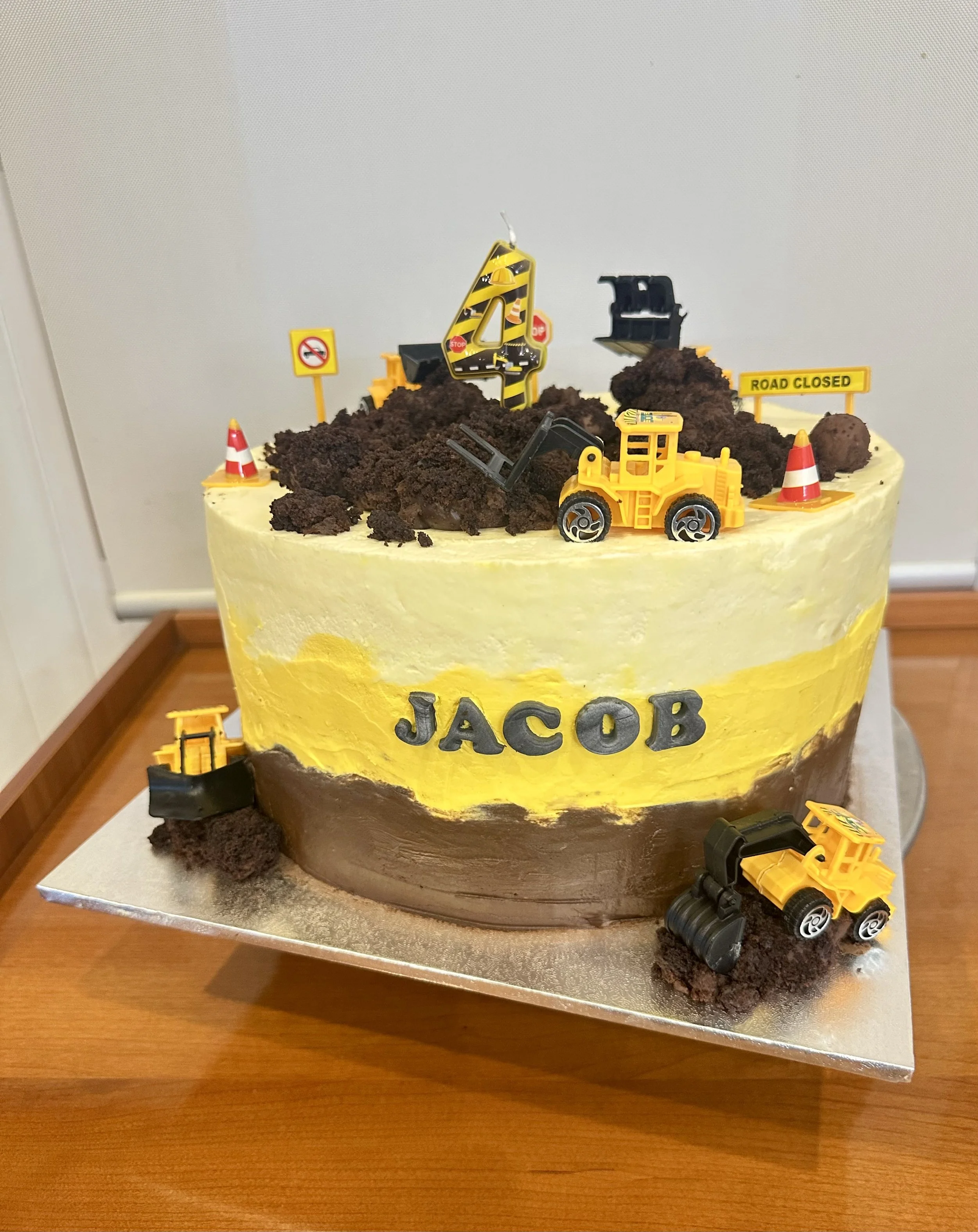 kid's theme chocolate birthday cake