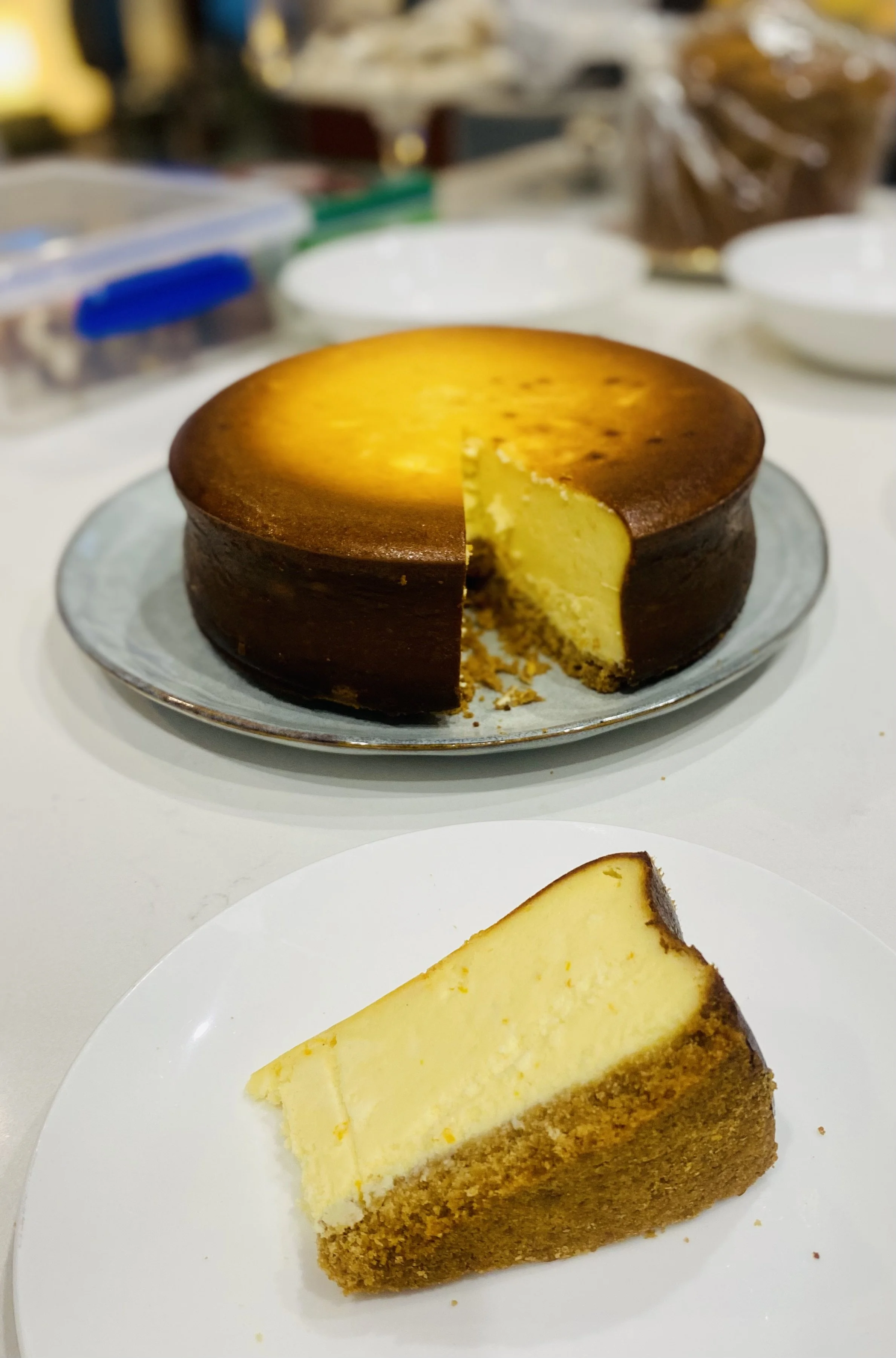 basque cheesecakes