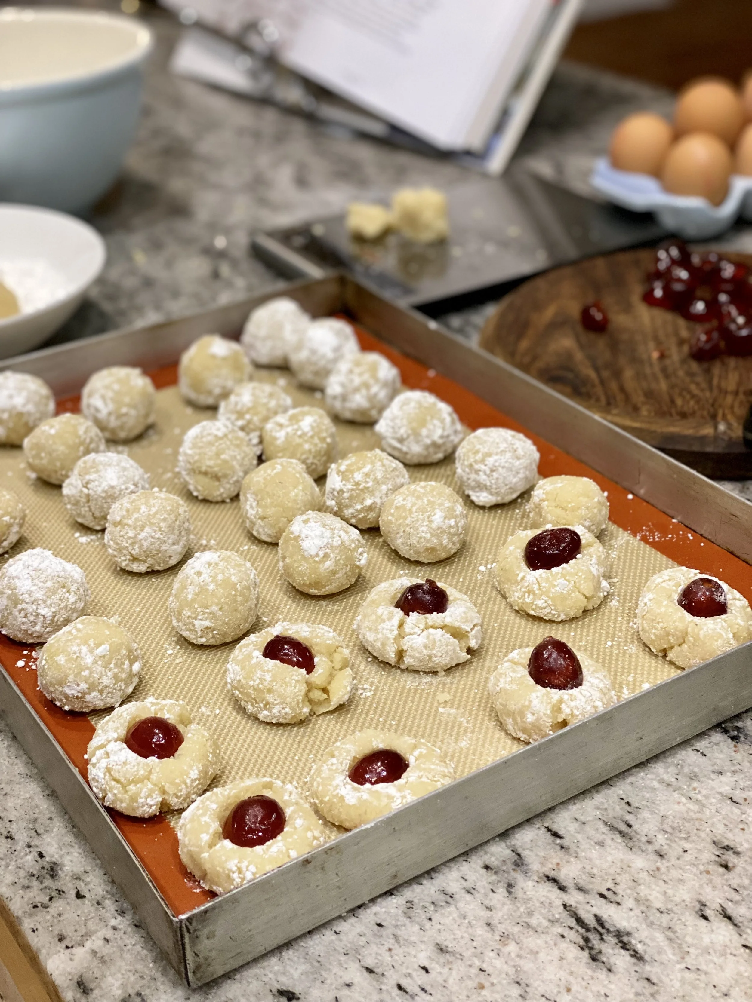 amaretti biscuits
