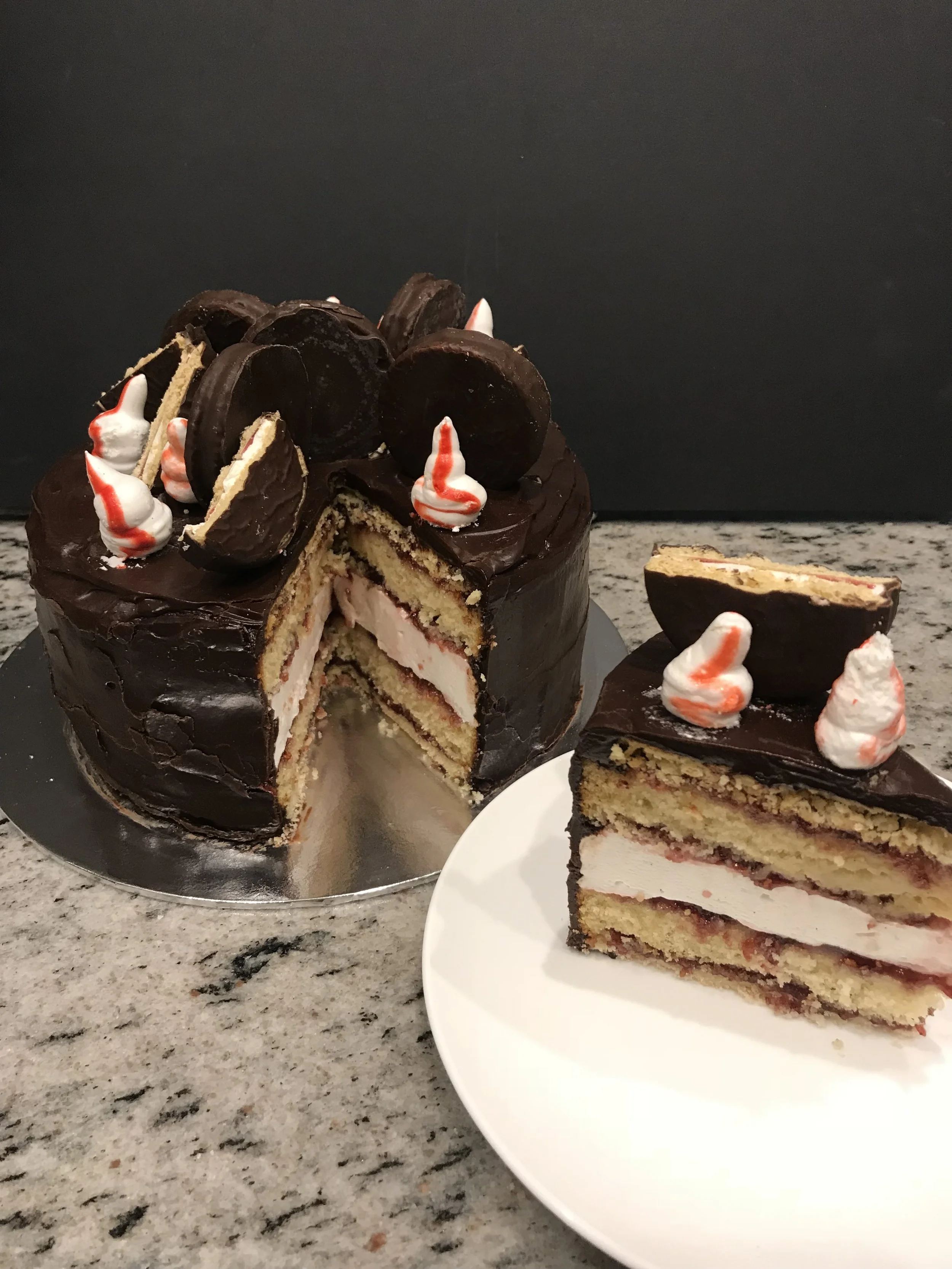 wagon wheel cake