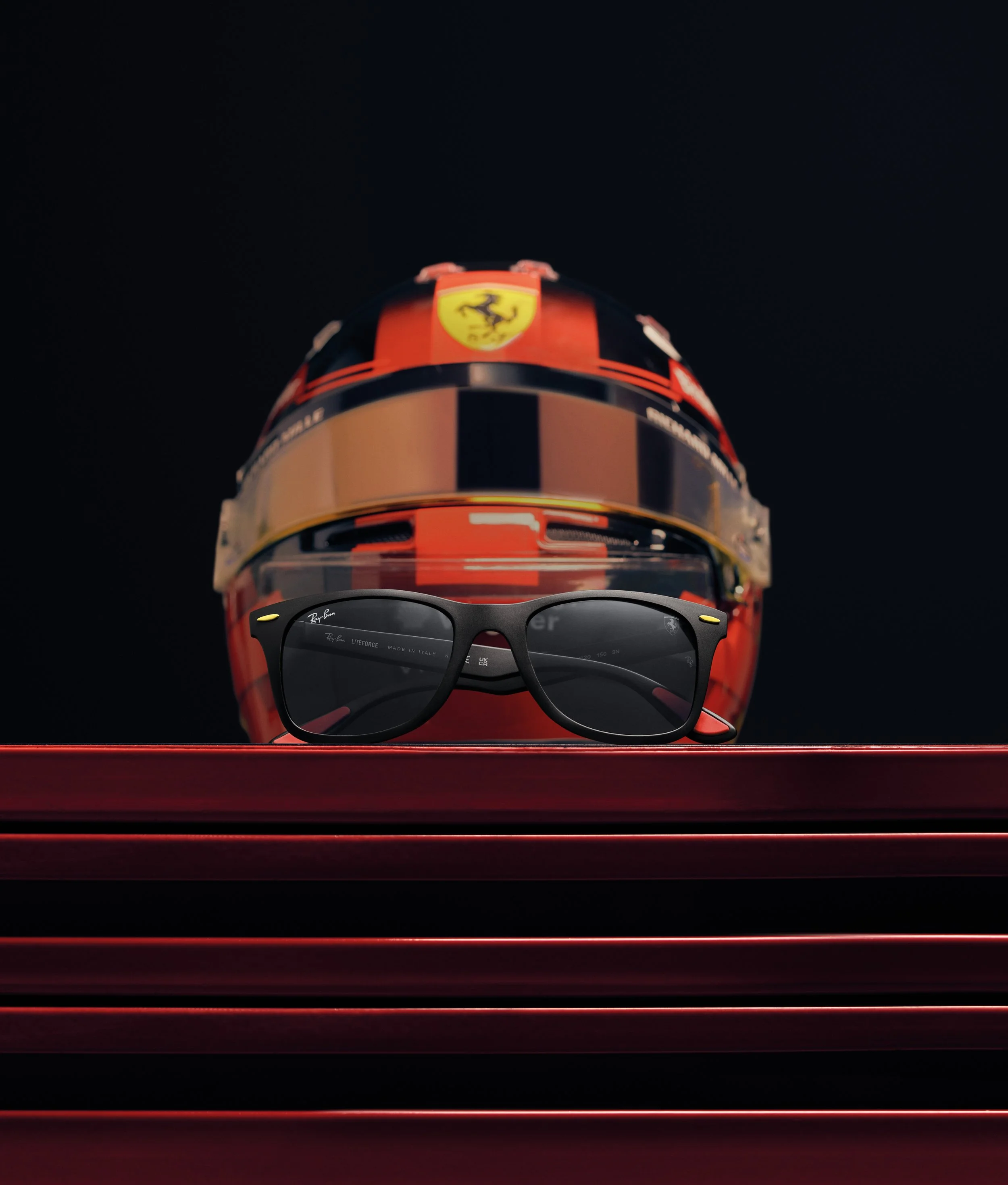 RAY-BAN X FERRARI