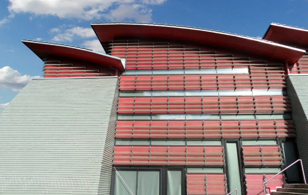 Die Fassade des Greith-Haus in St. Ulrich.